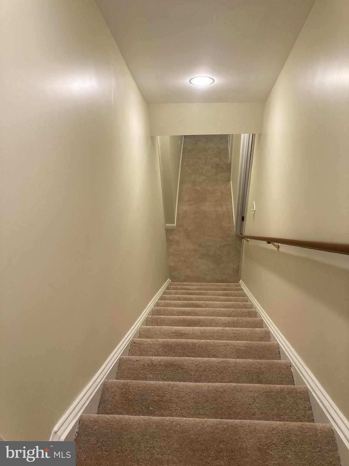 SUNDOWN MANOR - Residential