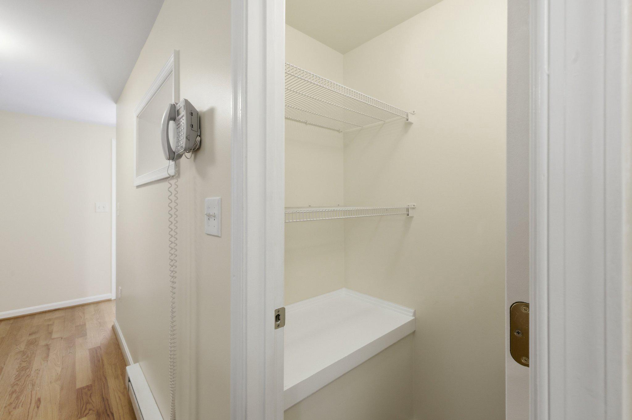 SUNDOWN MANOR - Residential