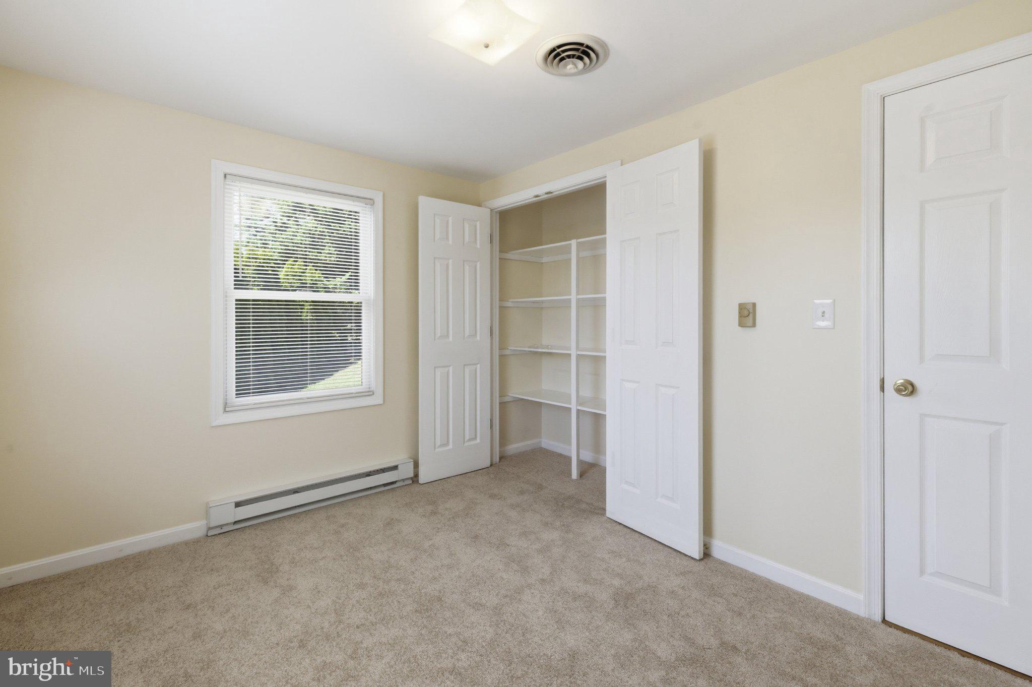 SUNDOWN MANOR - Residential