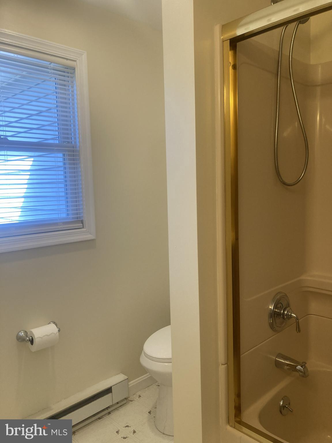 SUNDOWN MANOR - Residential