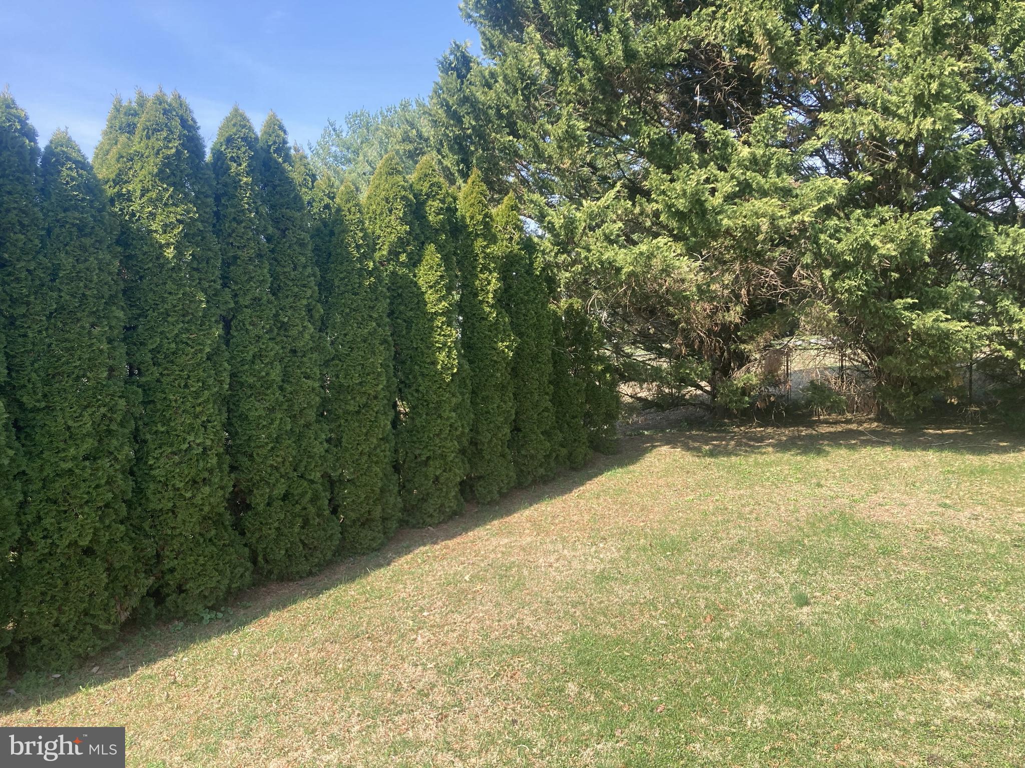 SUNDOWN MANOR - Residential