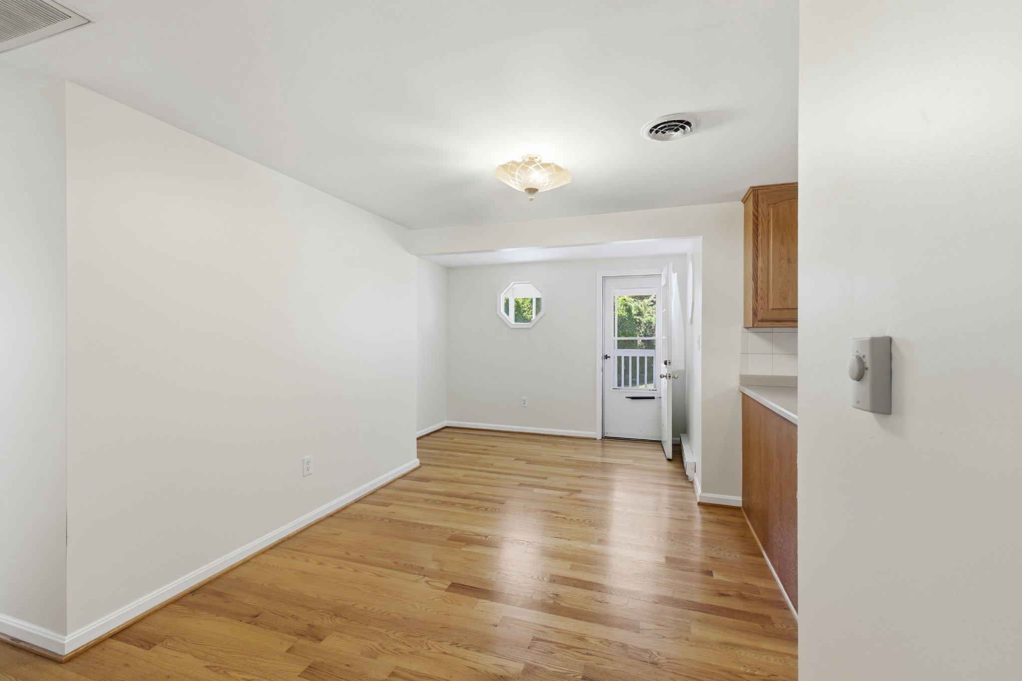 SUNDOWN MANOR - Residential