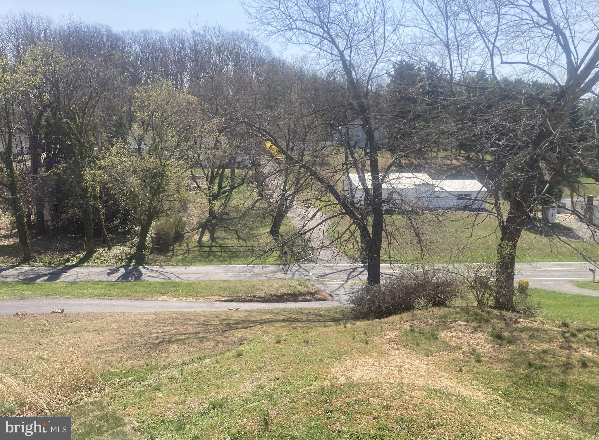 SUNDOWN MANOR - Residential