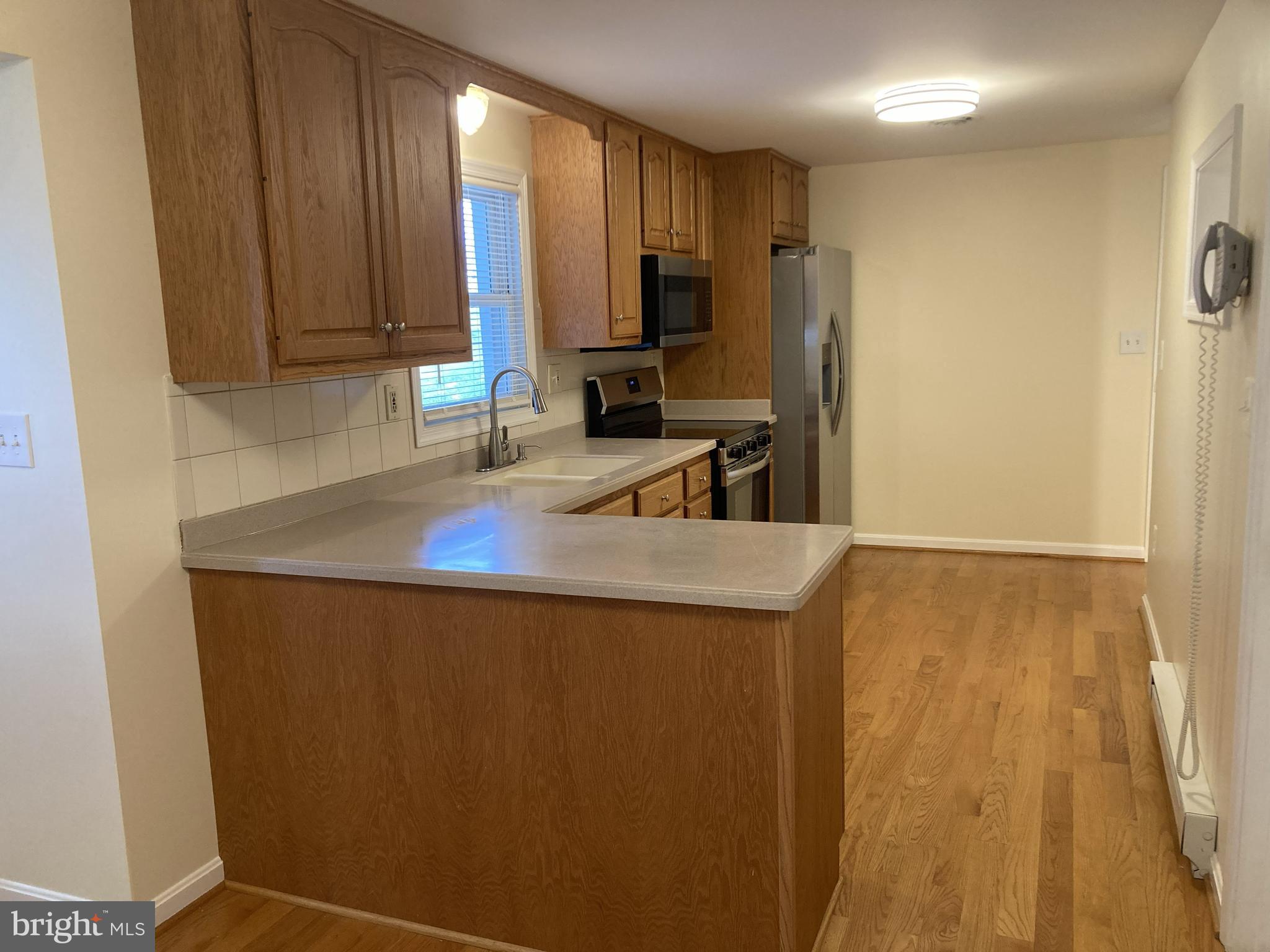 SUNDOWN MANOR - Residential