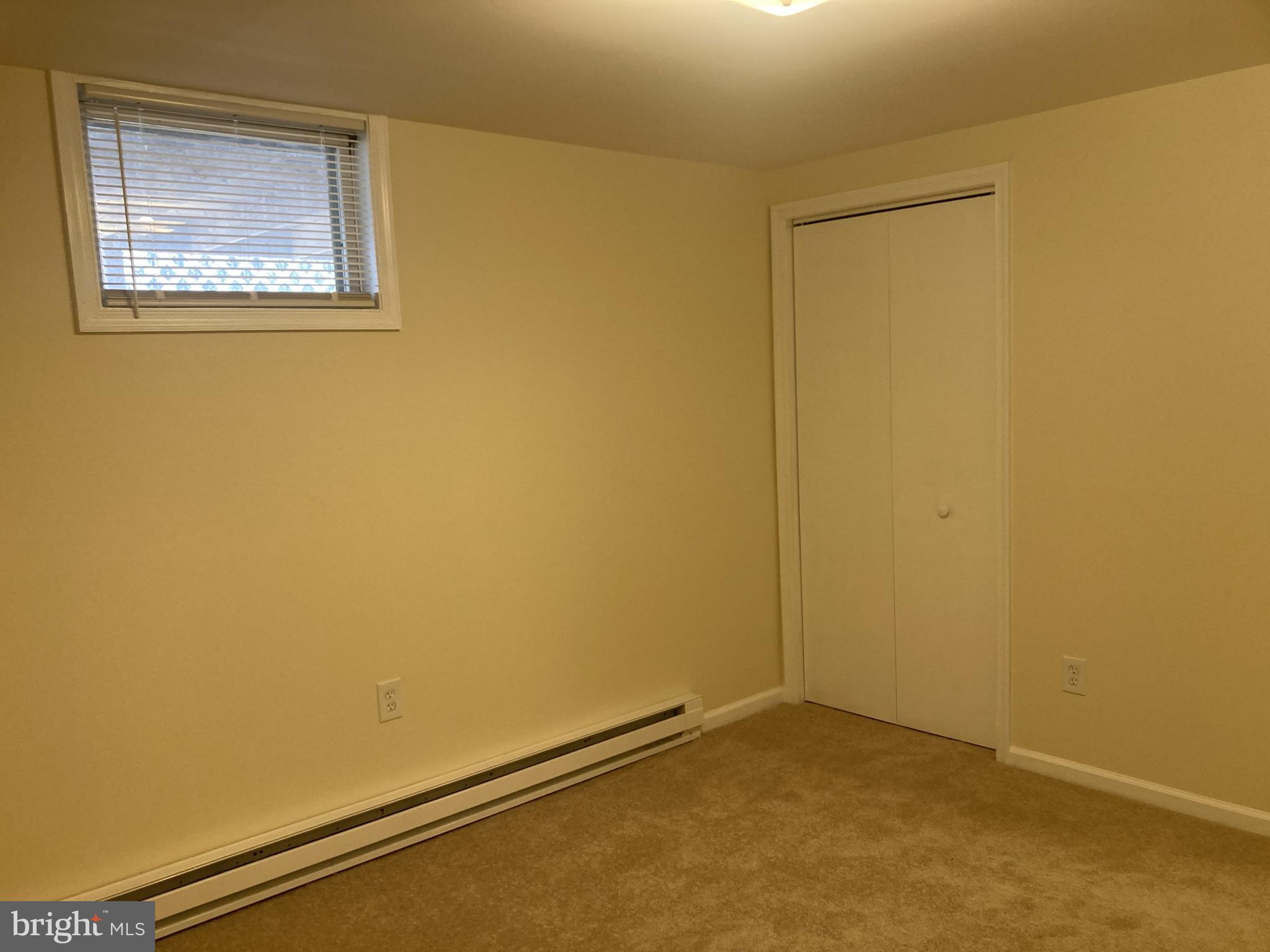 SUNDOWN MANOR - Residential