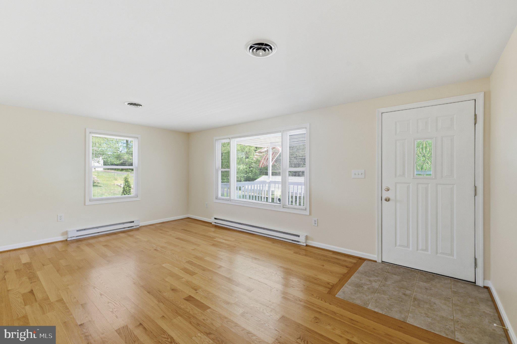 SUNDOWN MANOR - Residential