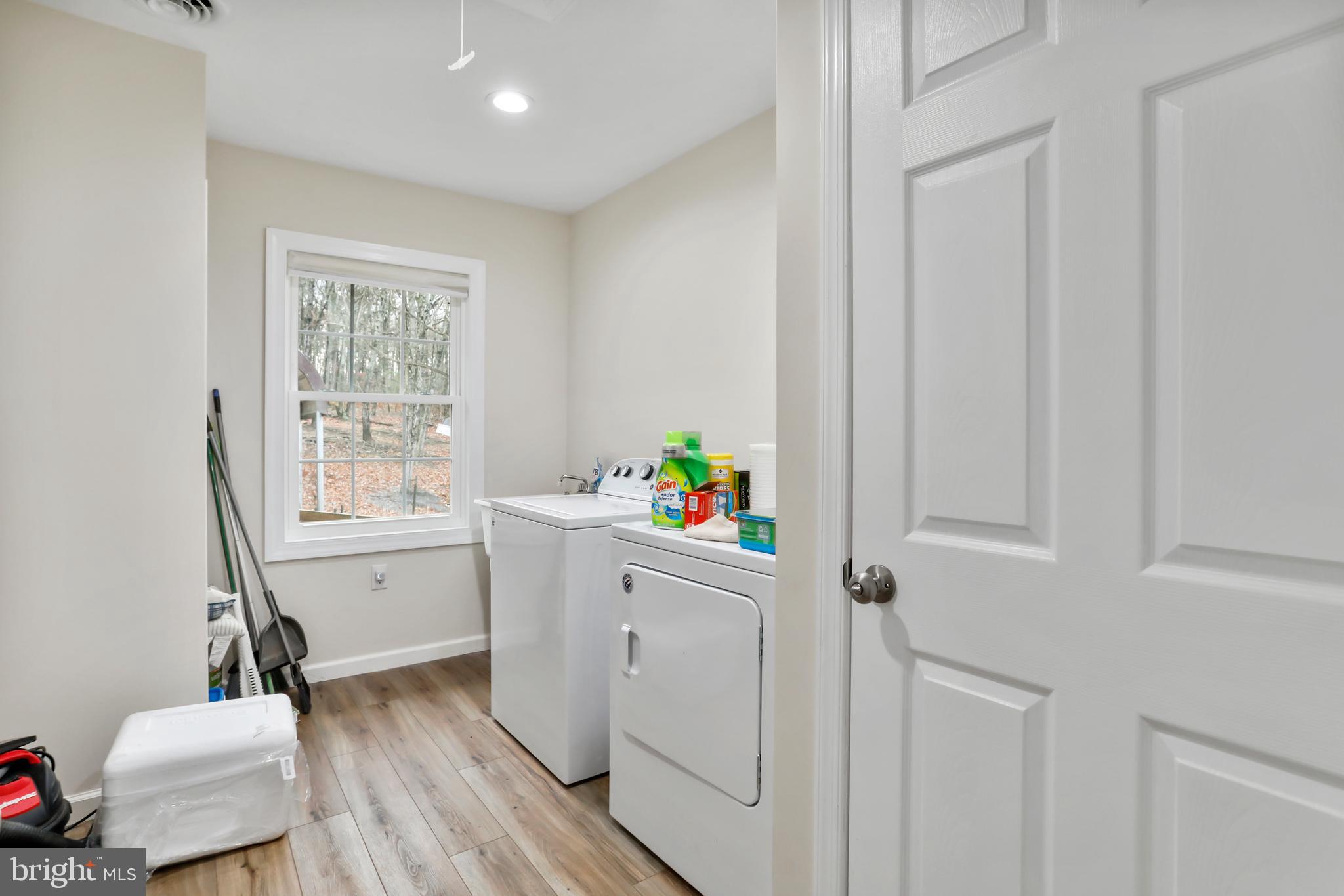 RIVER VIEW - Residential