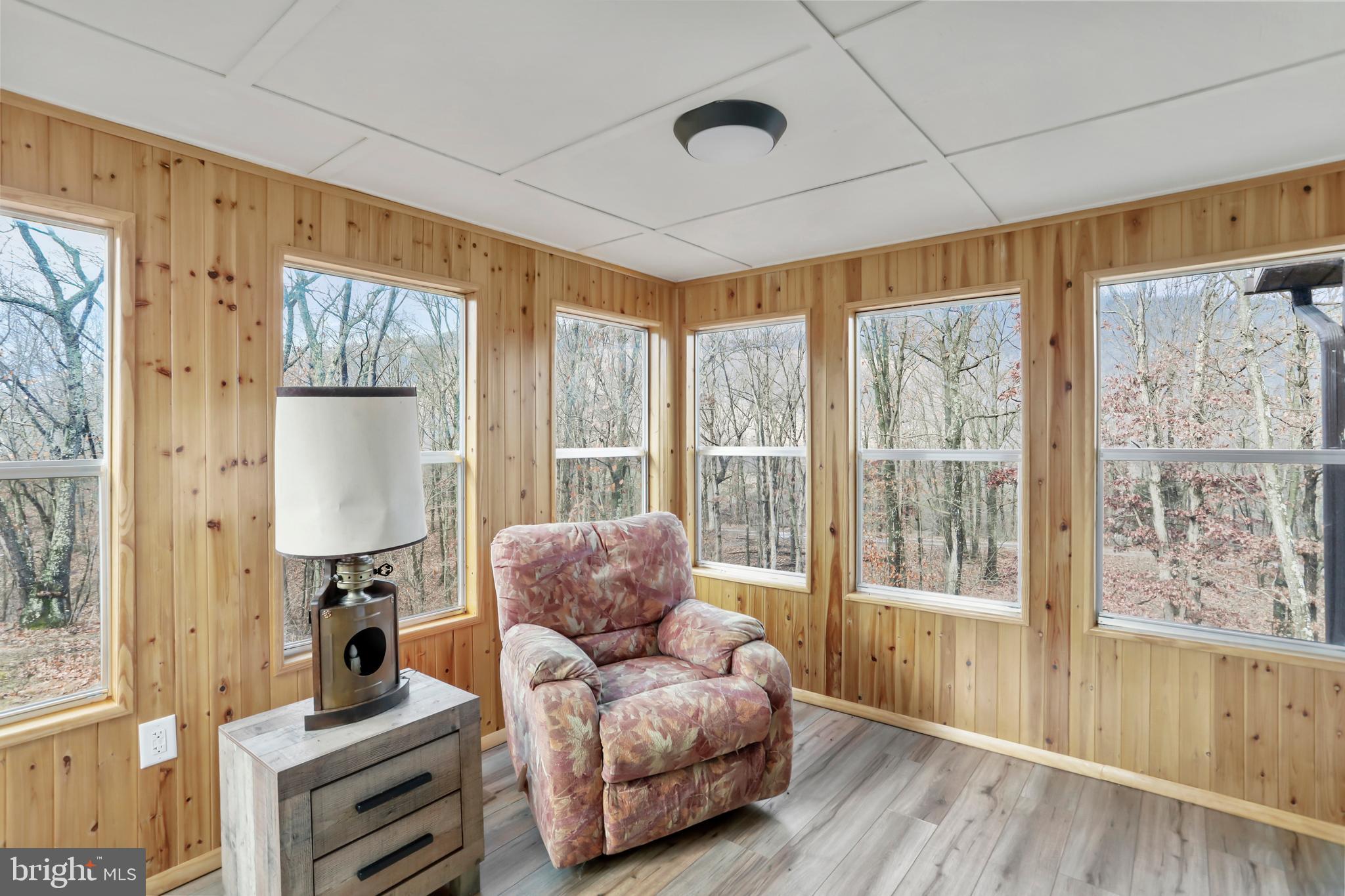 RIVER VIEW - Residential