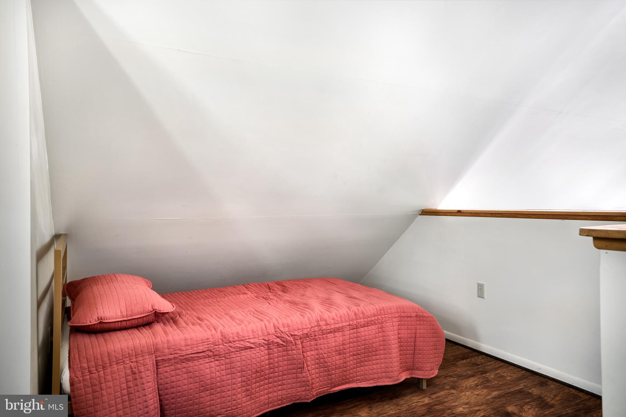 OAK FOREST - Residential