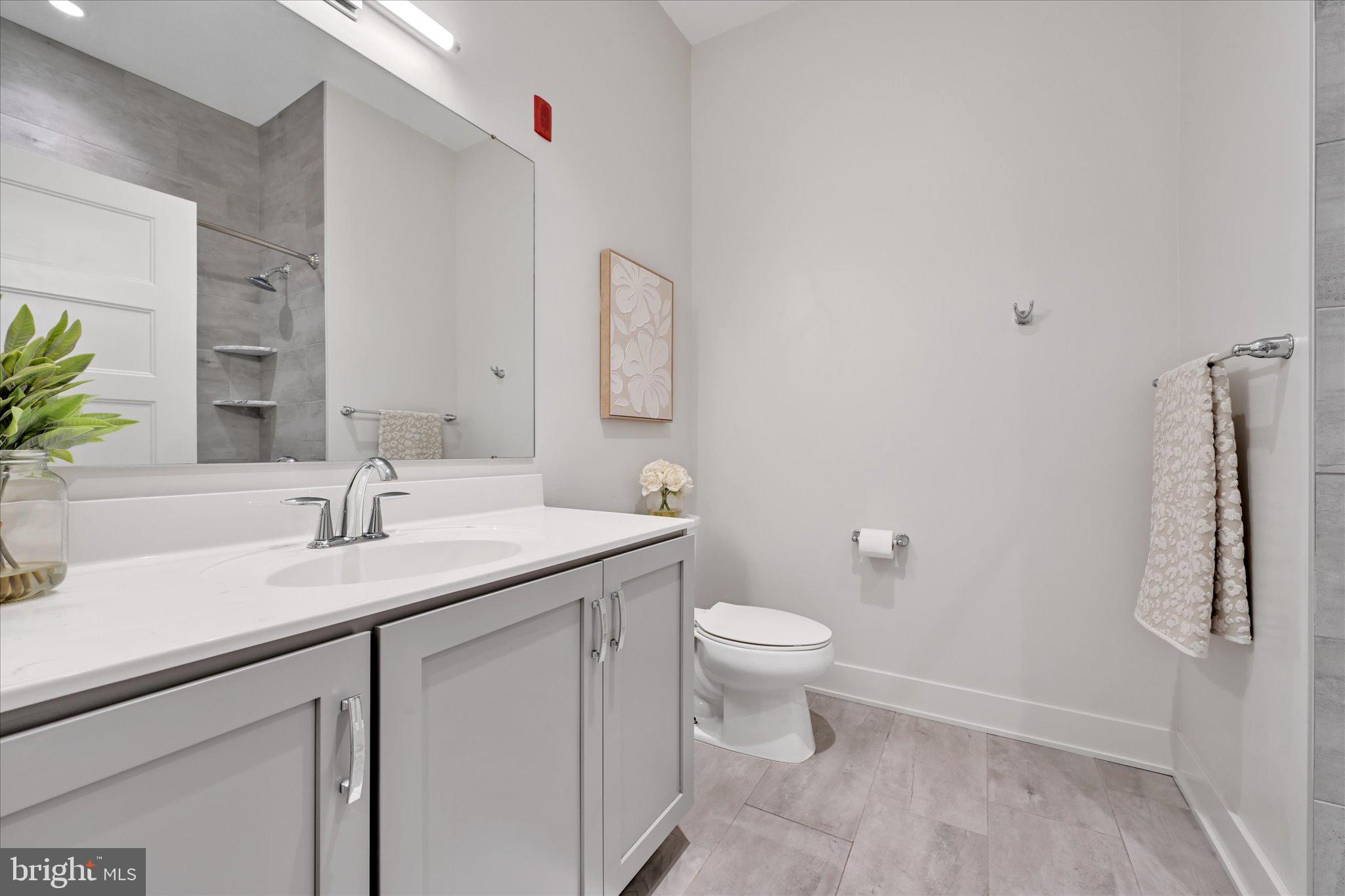 575 SOUTH CONDOS - Residential