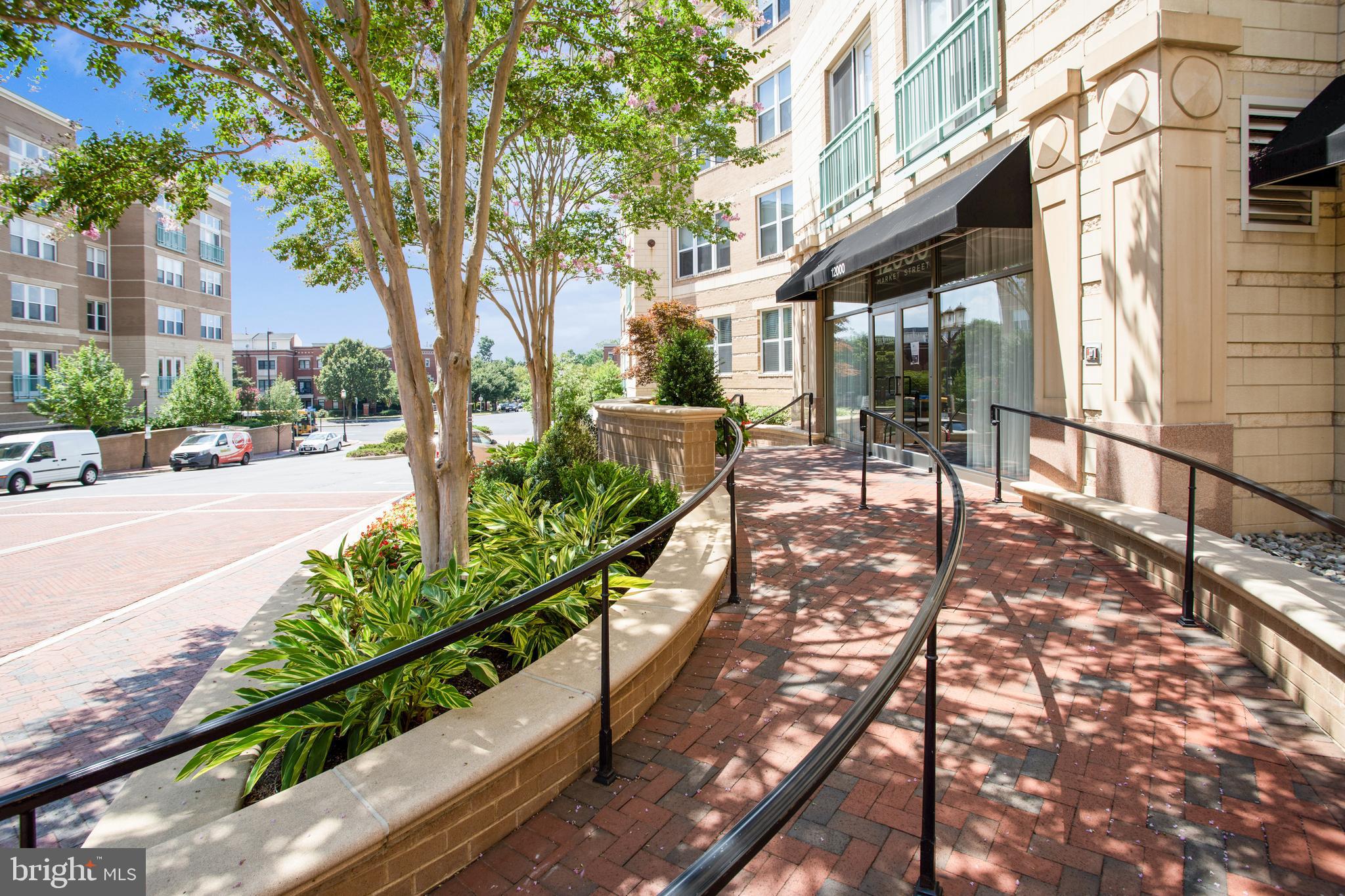 SAVOY AT RESTON TOWN CENTER - Residential Lease