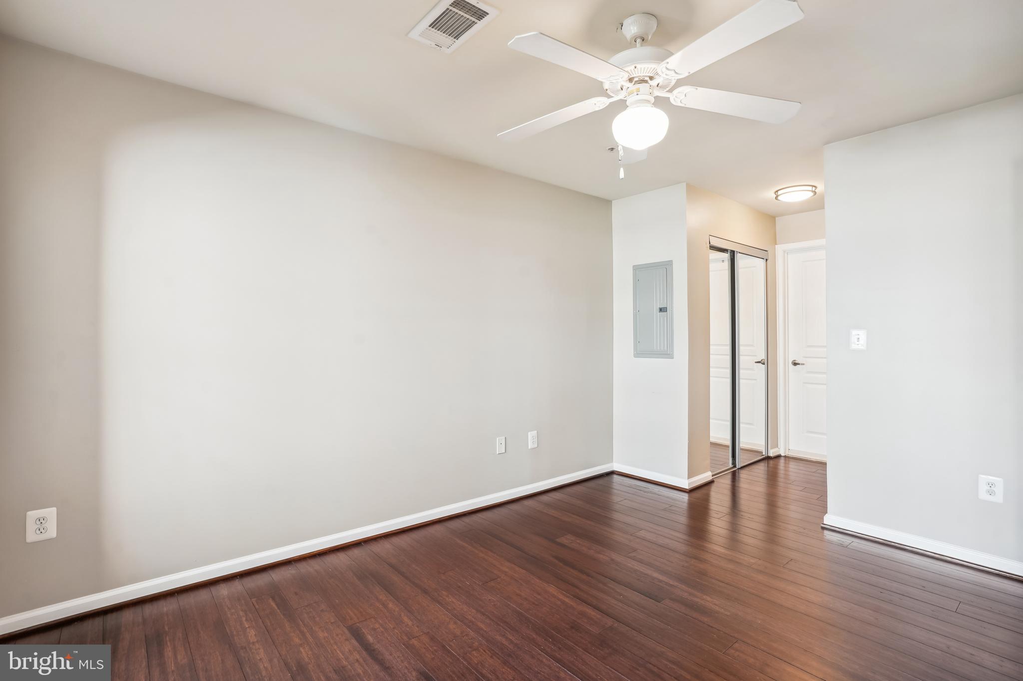 SAVOY AT RESTON TOWN CENTER - Residential Lease