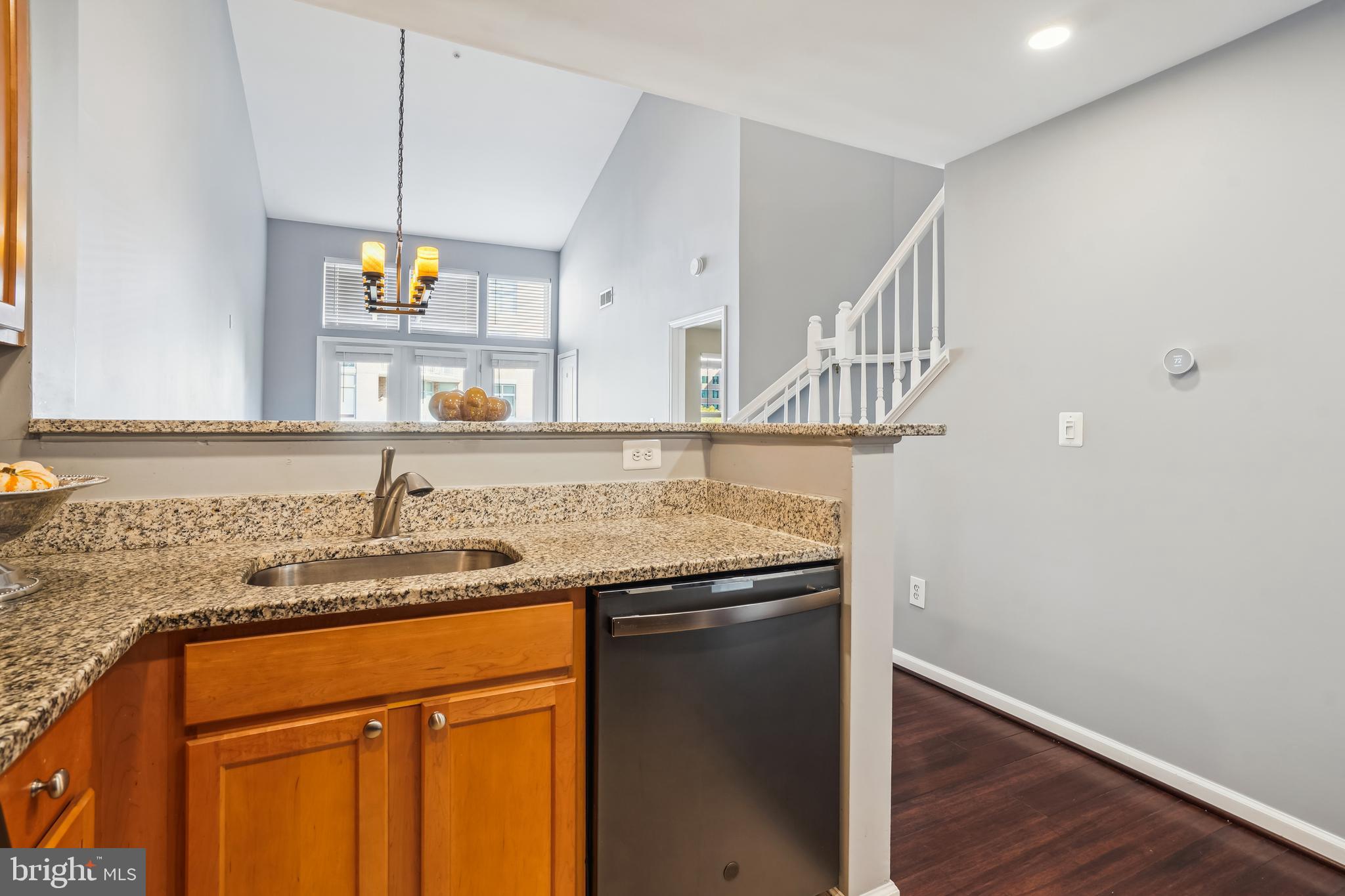 SAVOY AT RESTON TOWN CENTER - Residential Lease