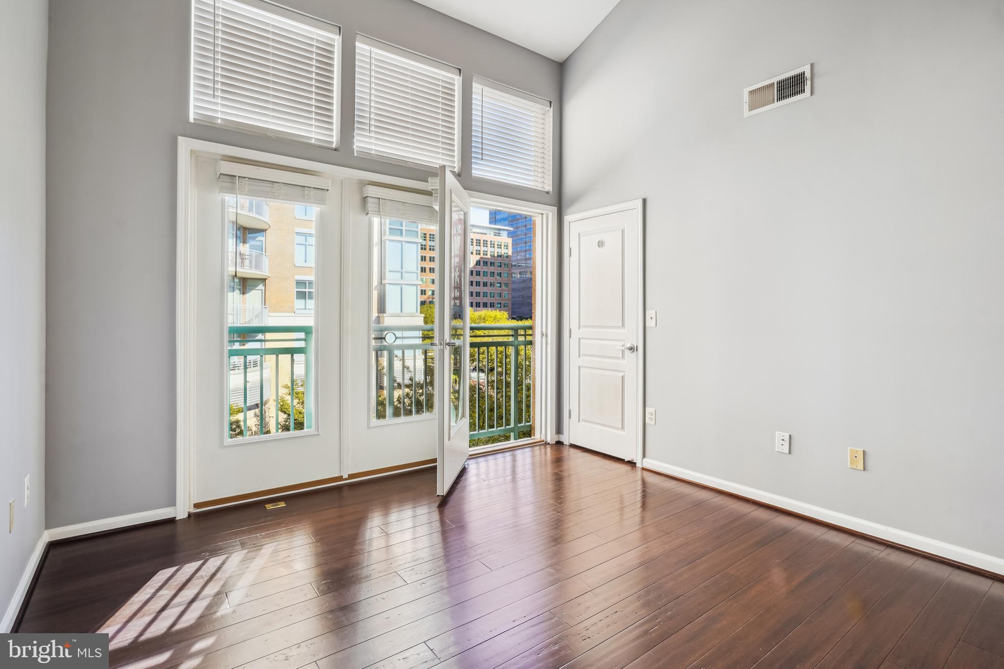 SAVOY AT RESTON TOWN CENTER - Residential Lease