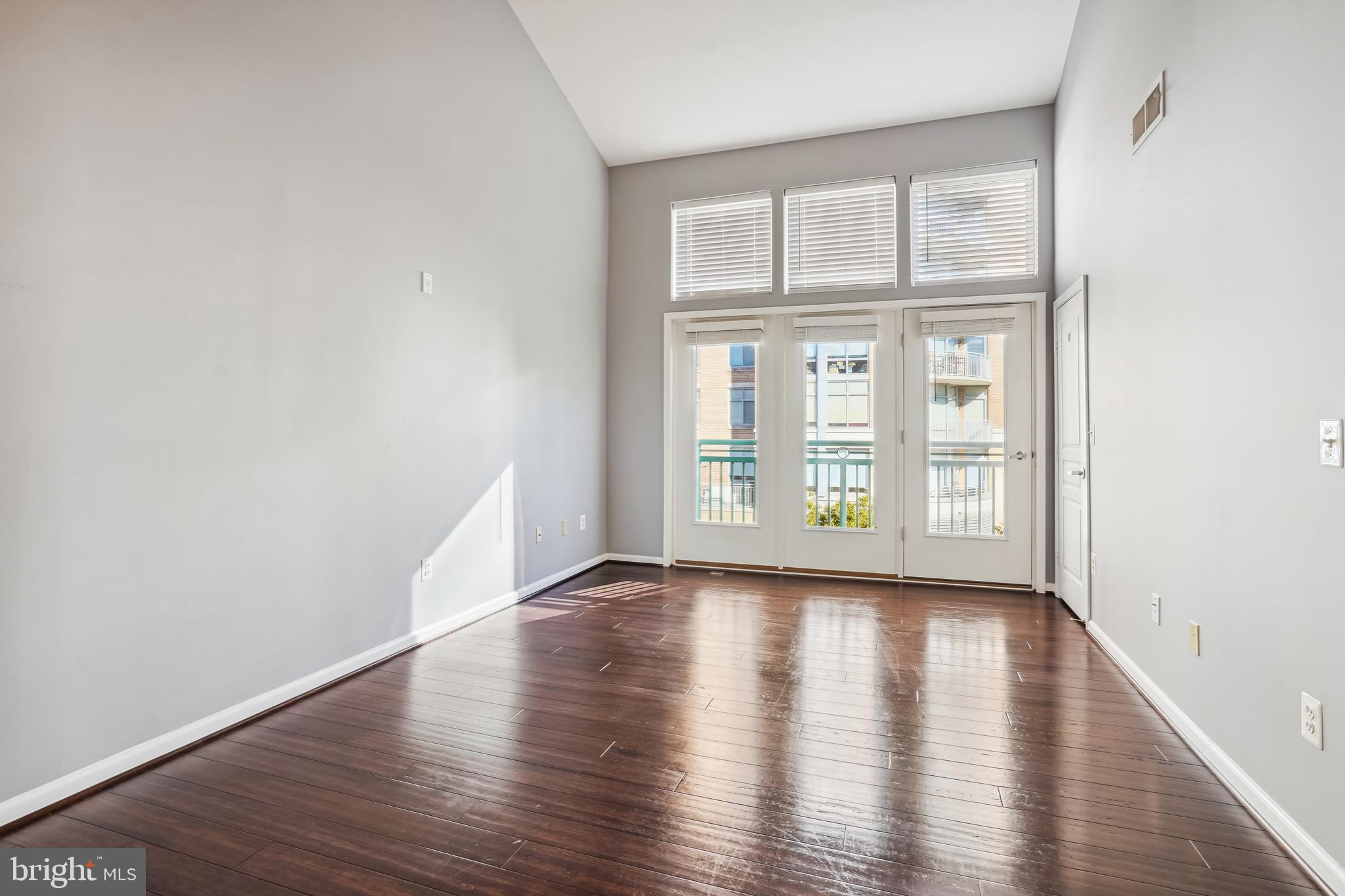 SAVOY AT RESTON TOWN CENTER - Residential Lease