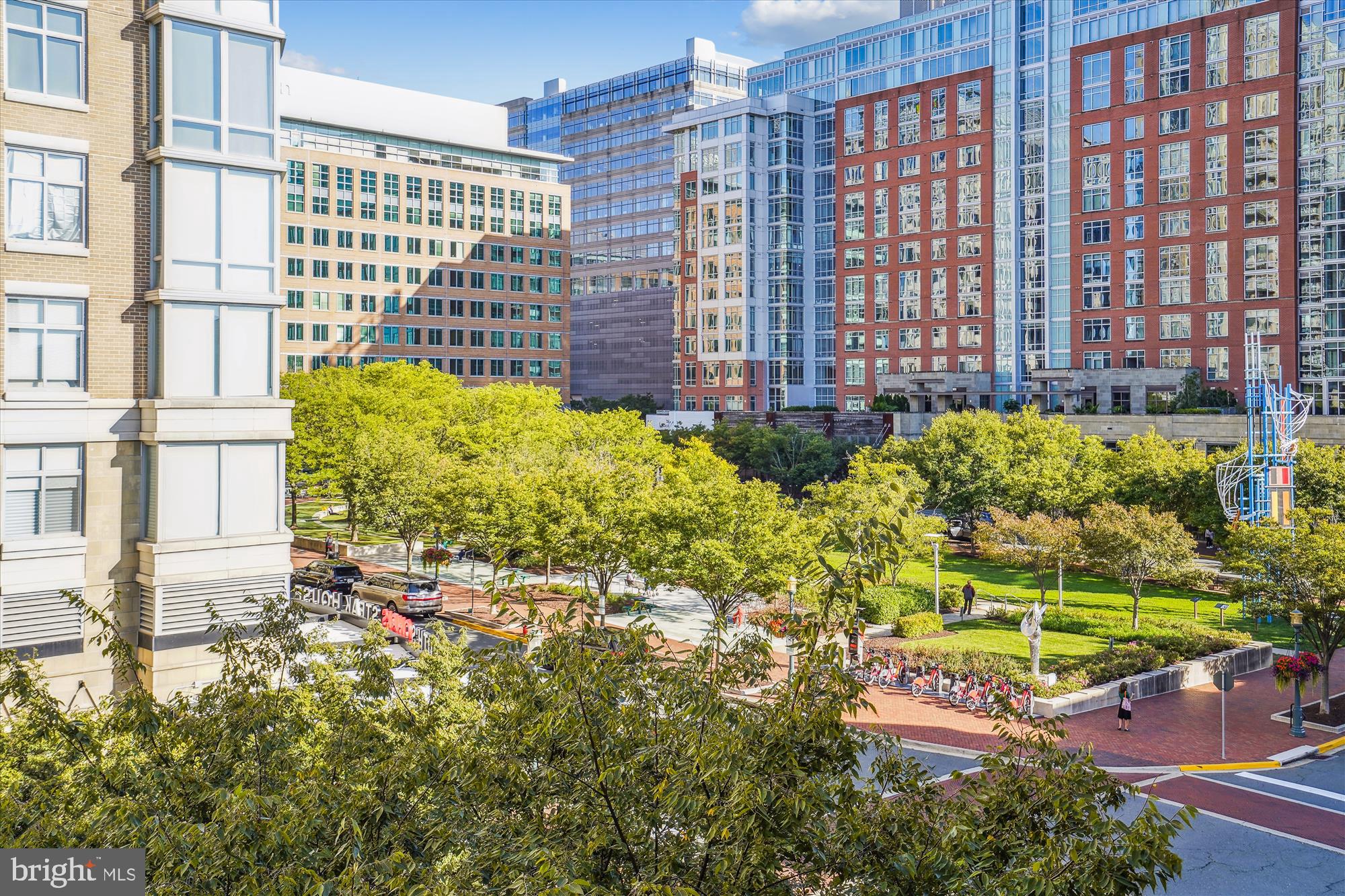 SAVOY AT RESTON TOWN CENTER - Residential Lease