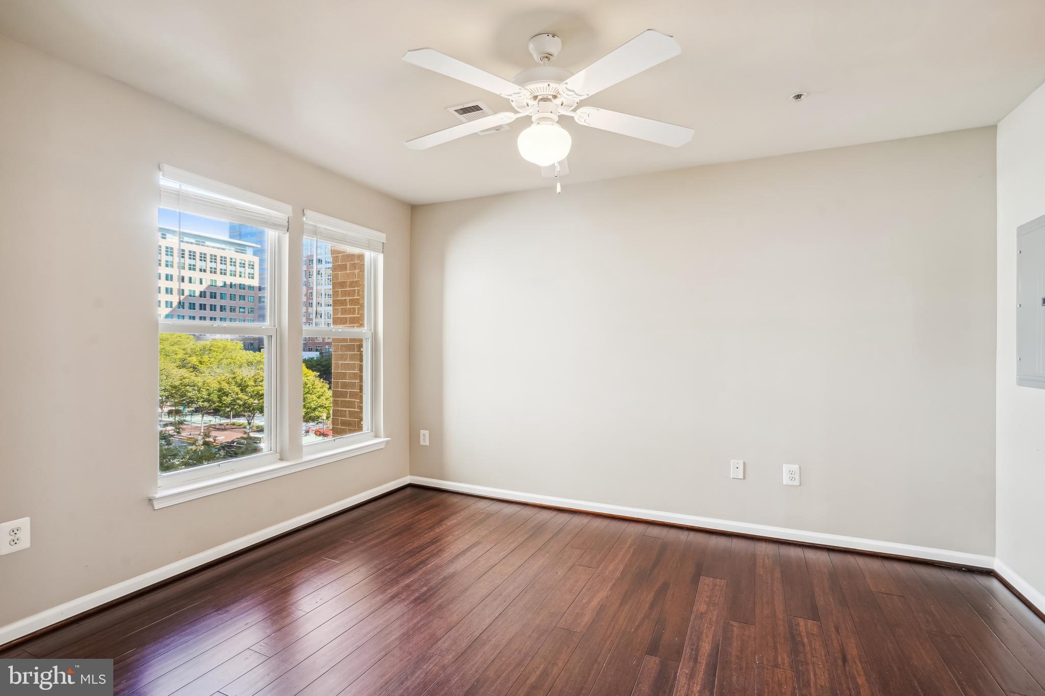 SAVOY AT RESTON TOWN CENTER - Residential Lease