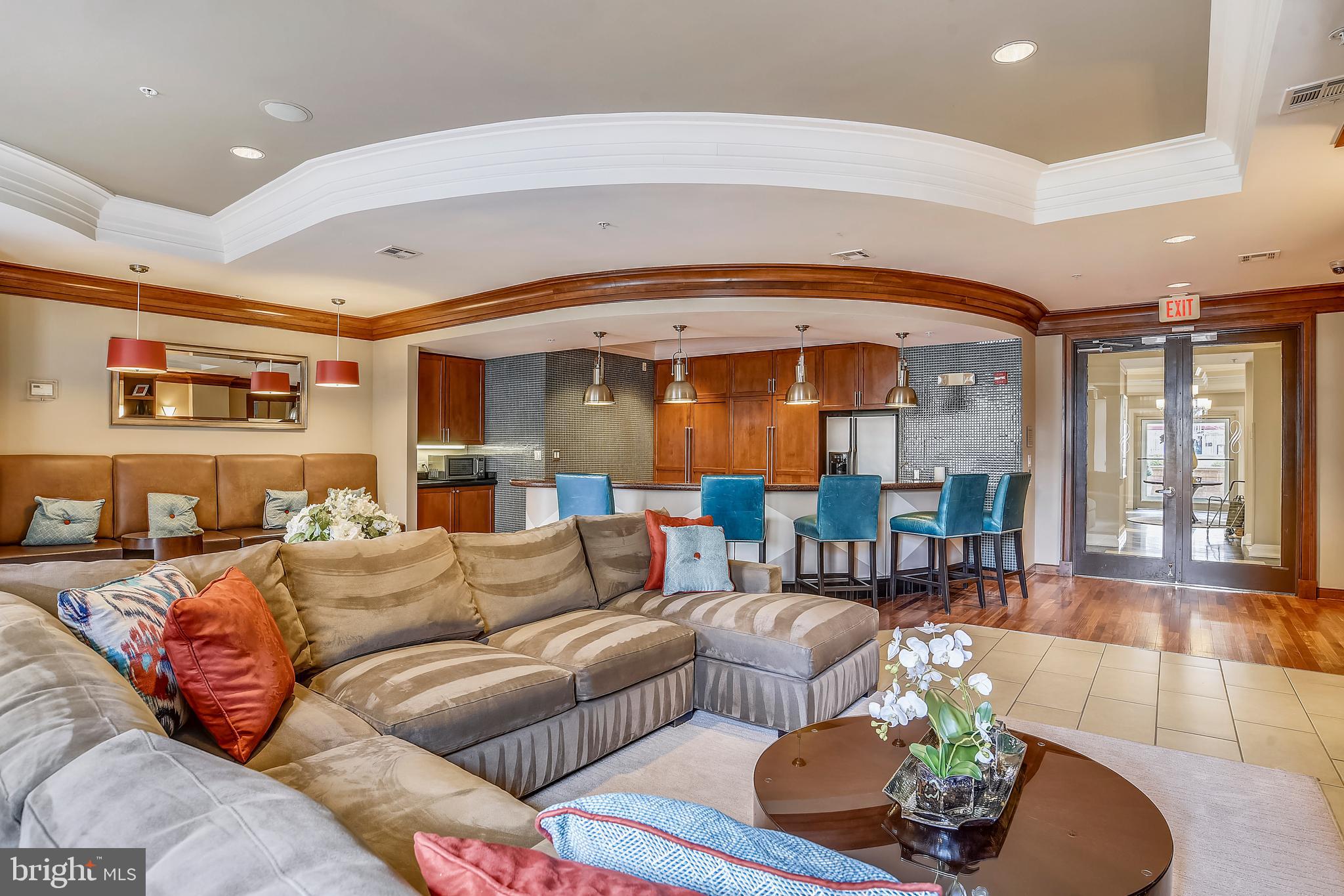 SAVOY AT RESTON TOWN CENTER - Residential Lease