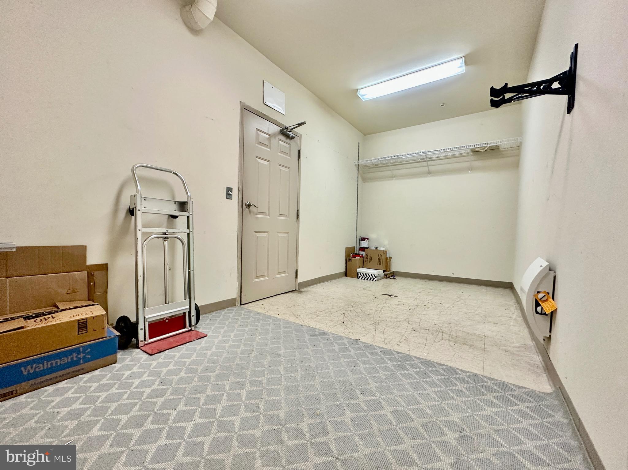 GROVE AT ARLINGTON - Residential