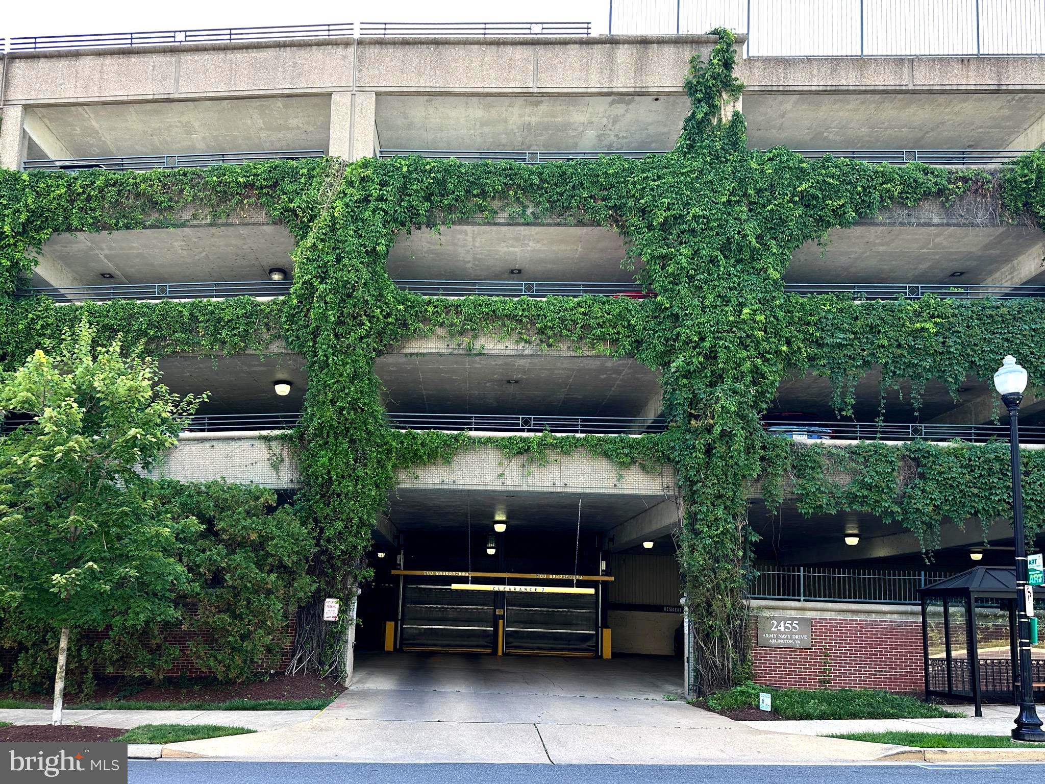 GROVE AT ARLINGTON - Residential