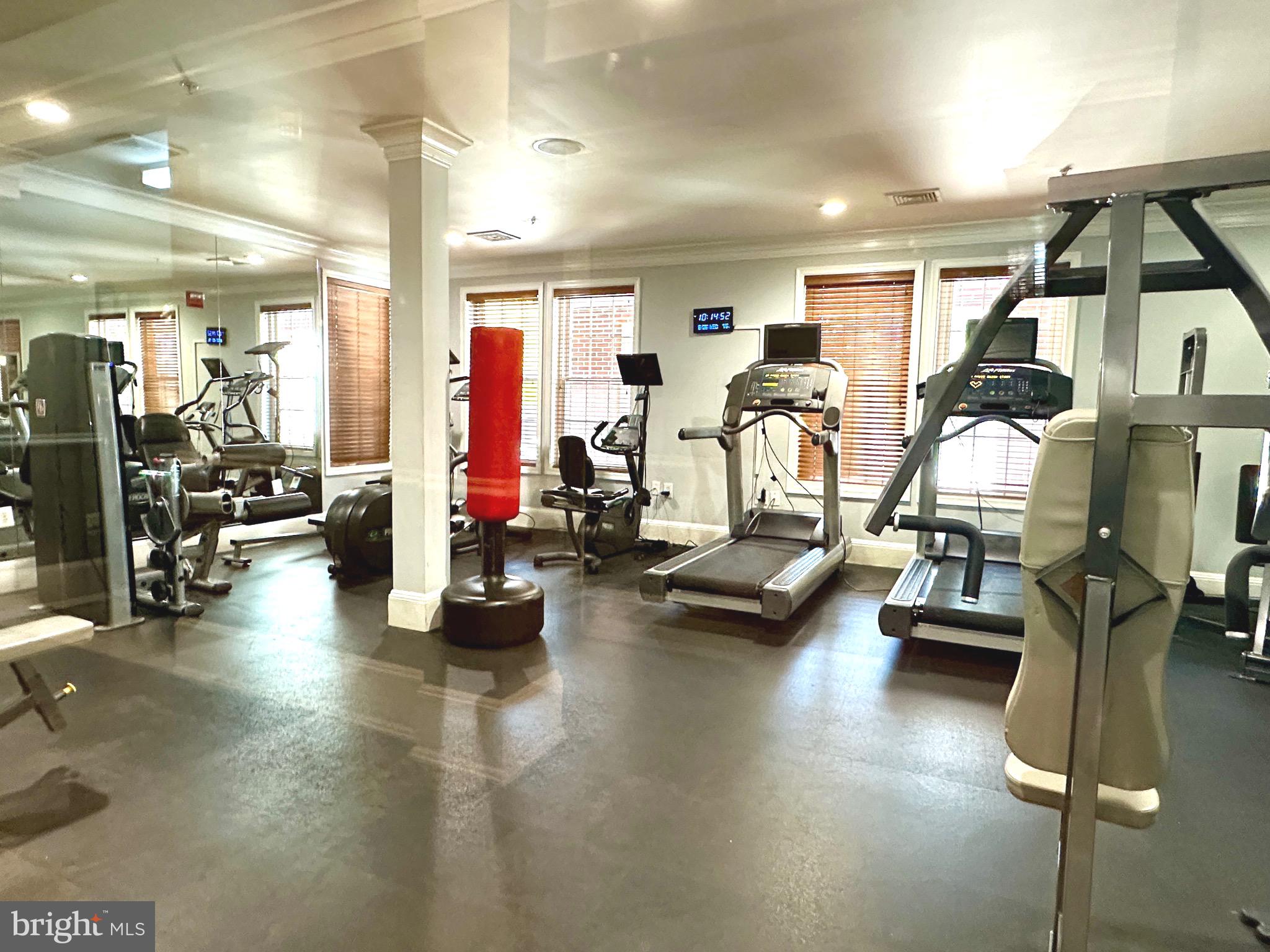 GROVE AT ARLINGTON - Residential