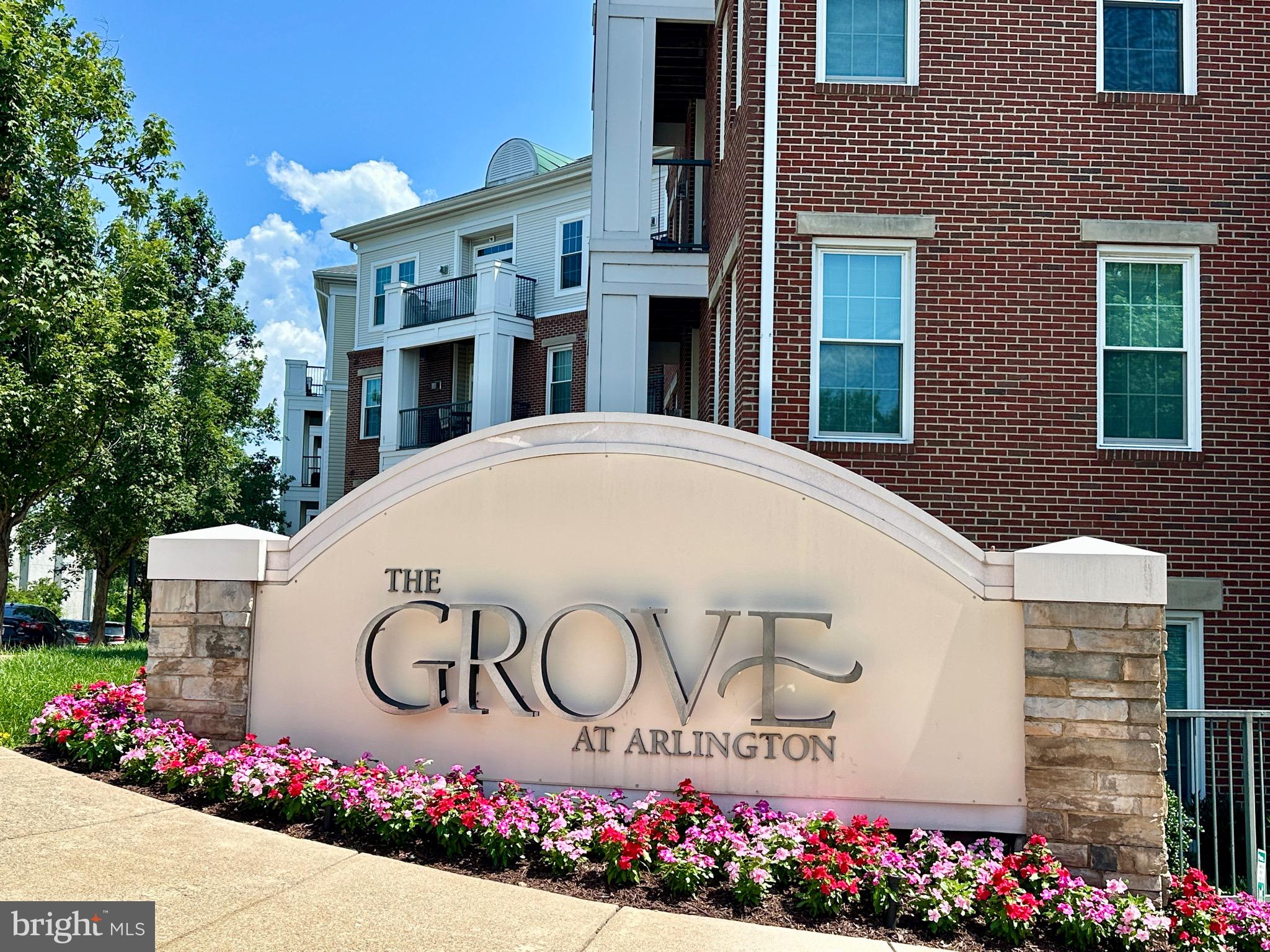 GROVE AT ARLINGTON - Residential