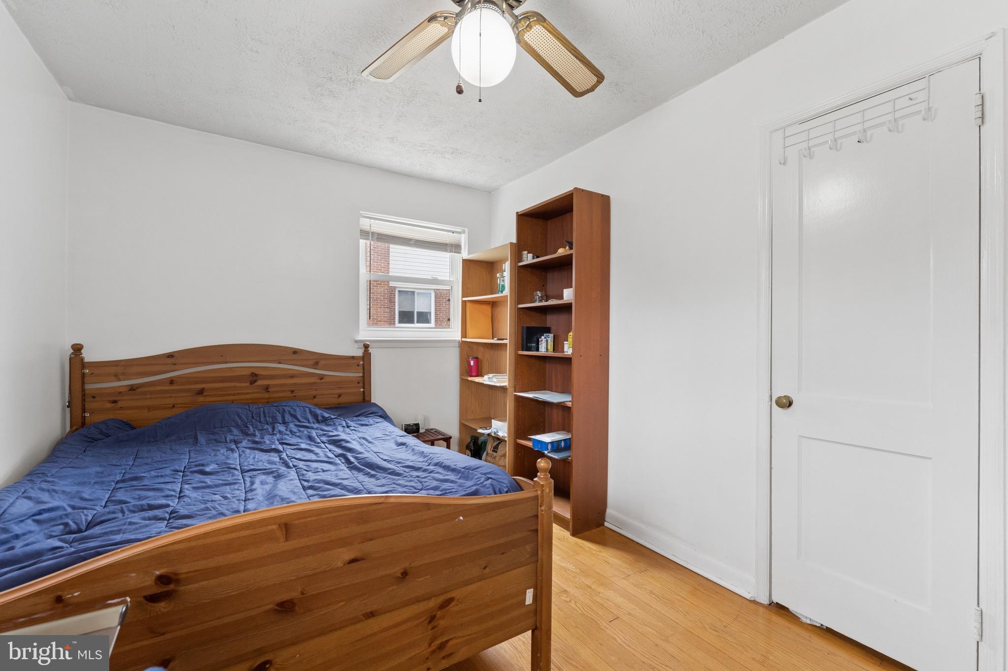 BROYHILL CREST - Residential