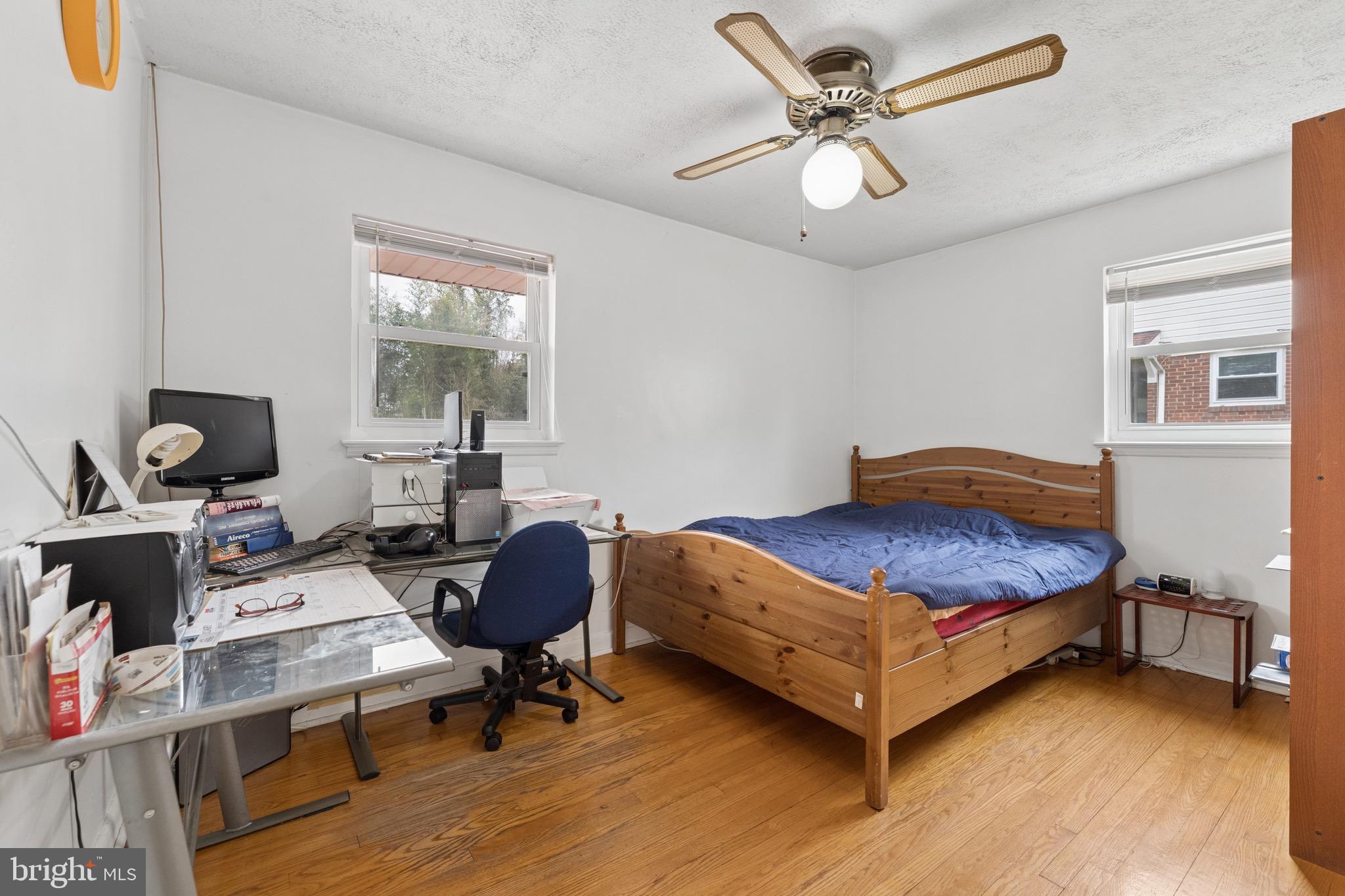 BROYHILL CREST - Residential