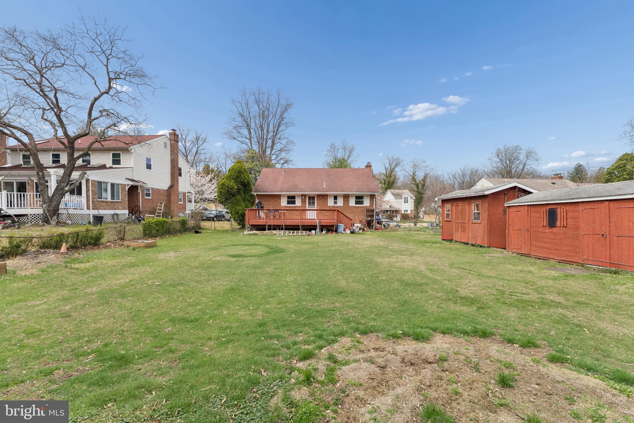 BROYHILL CREST - Residential