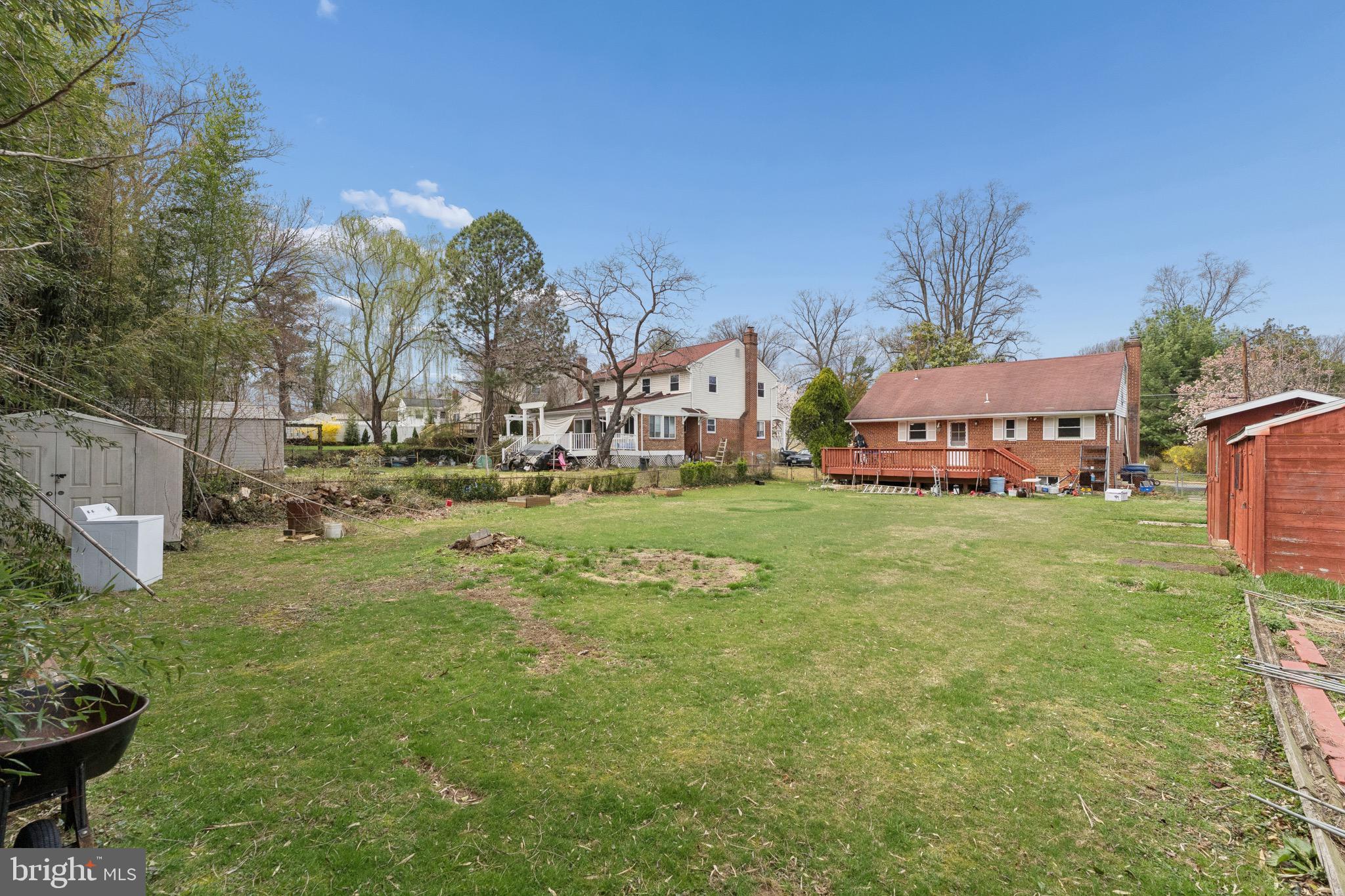 BROYHILL CREST - Residential