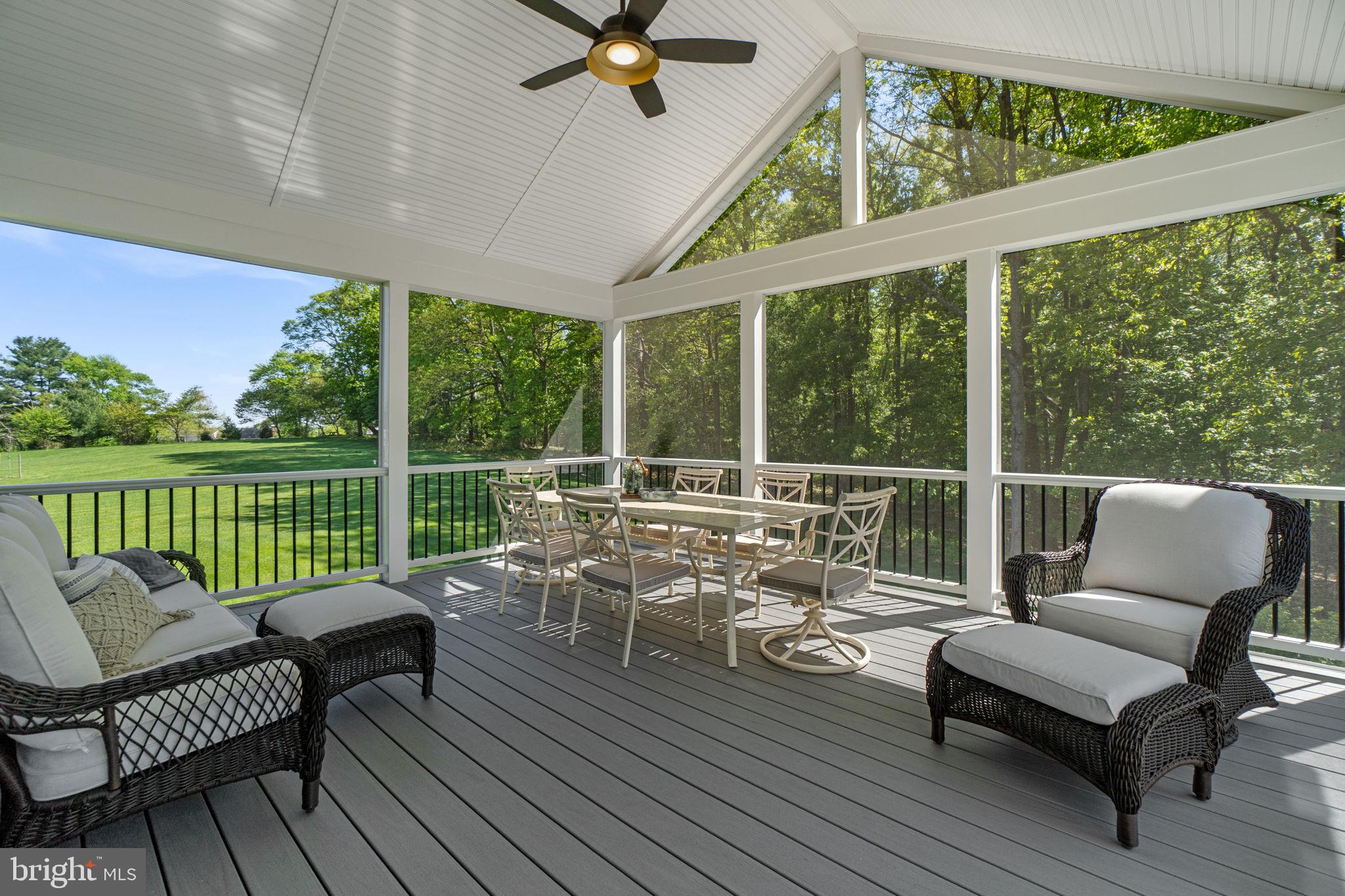 STONEGATE - Residential