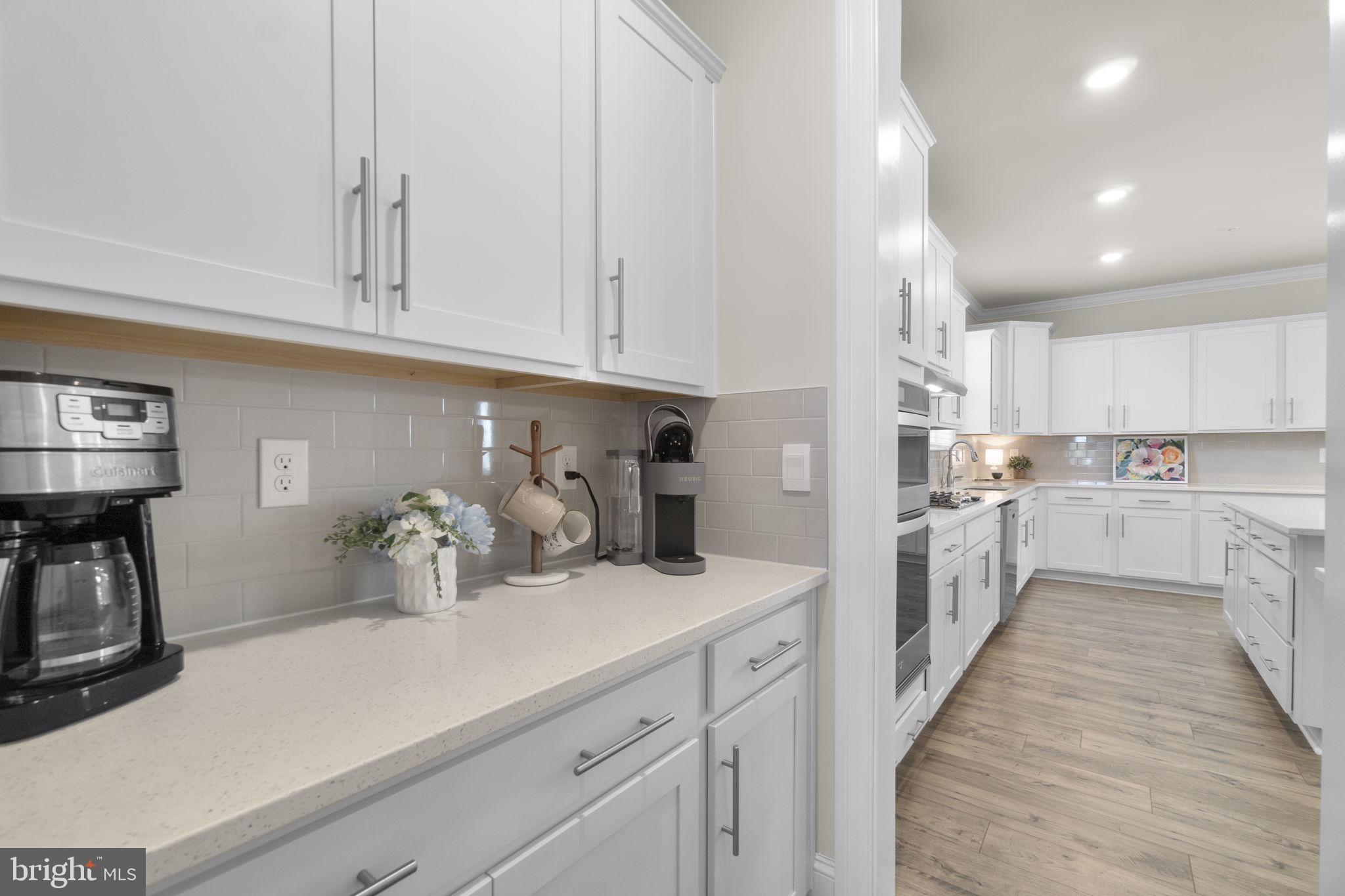 STONEGATE - Residential