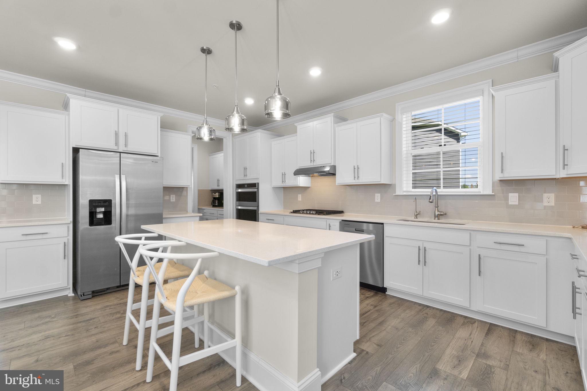 STONEGATE - Residential