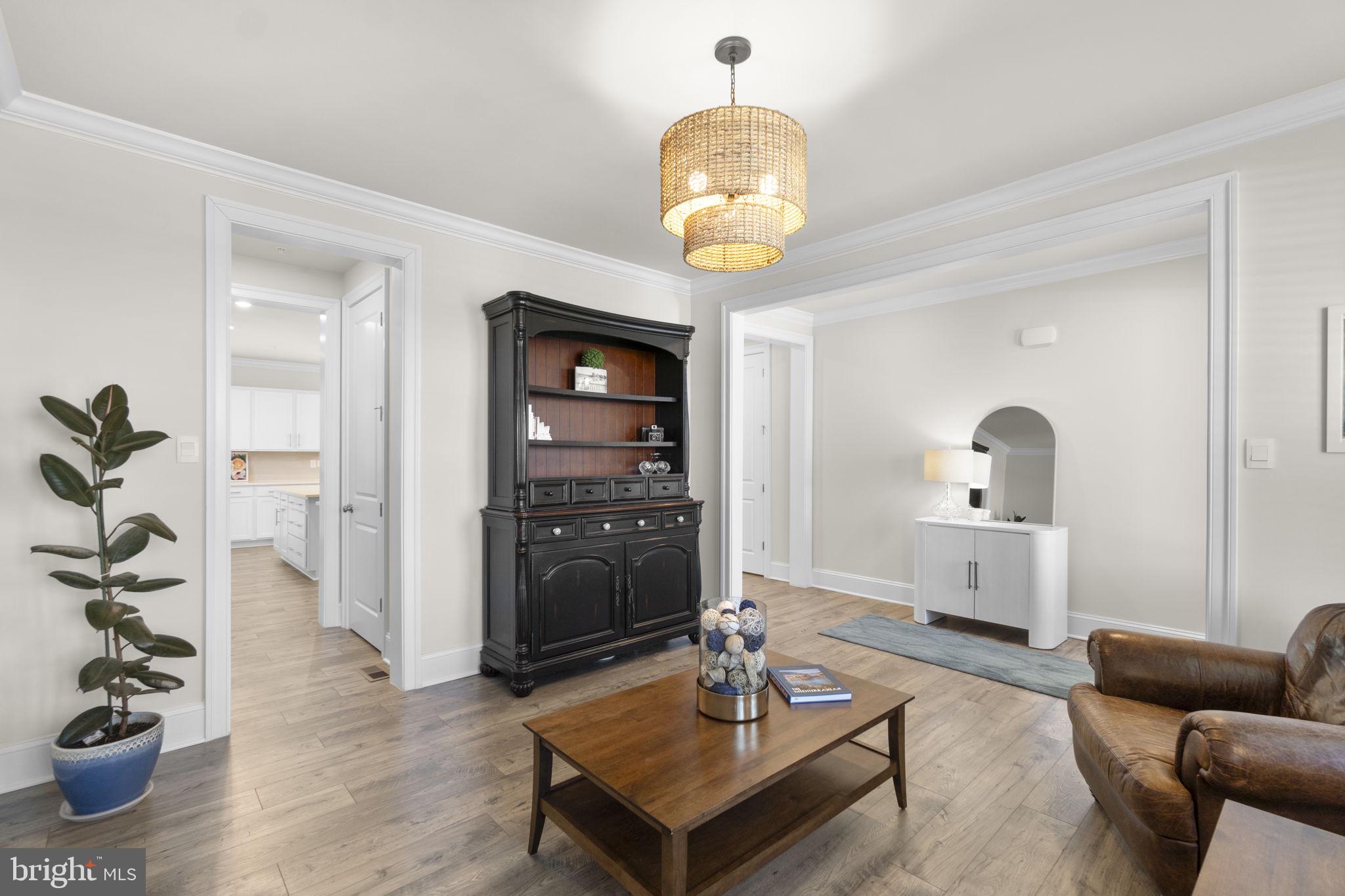 STONEGATE - Residential