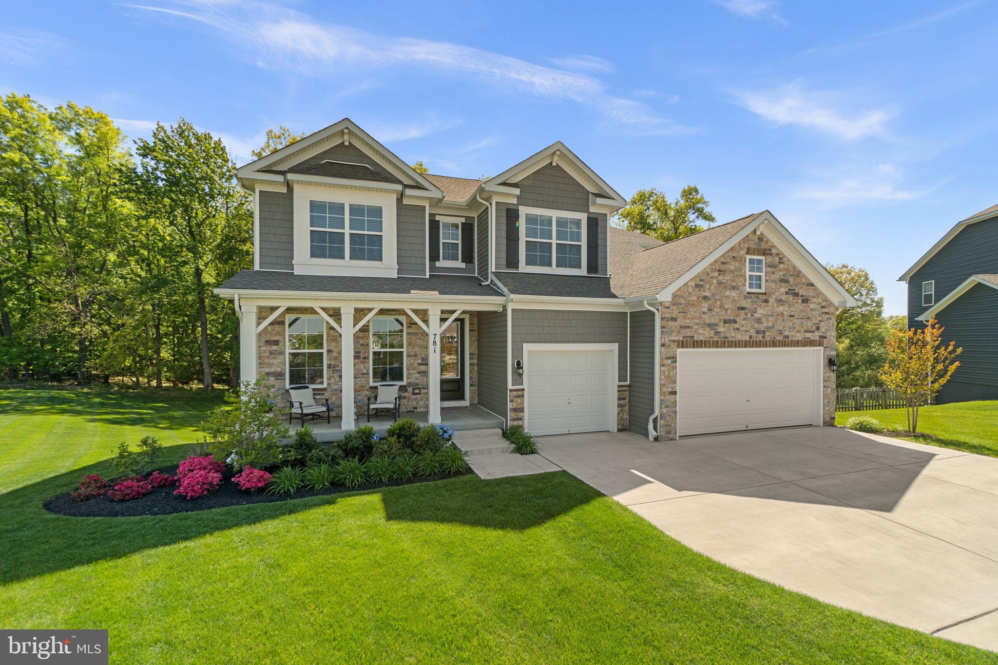 STONEGATE - Residential