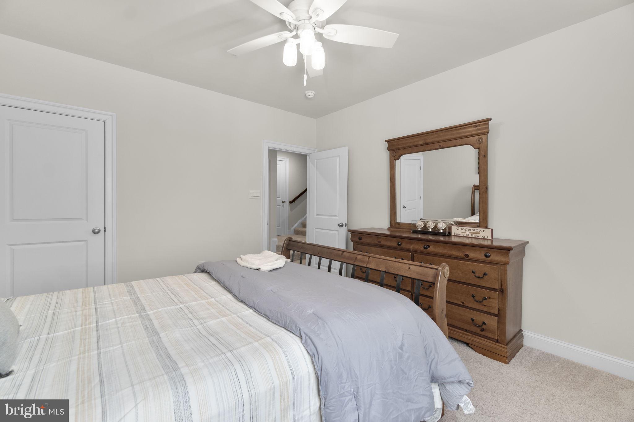 STONEGATE - Residential