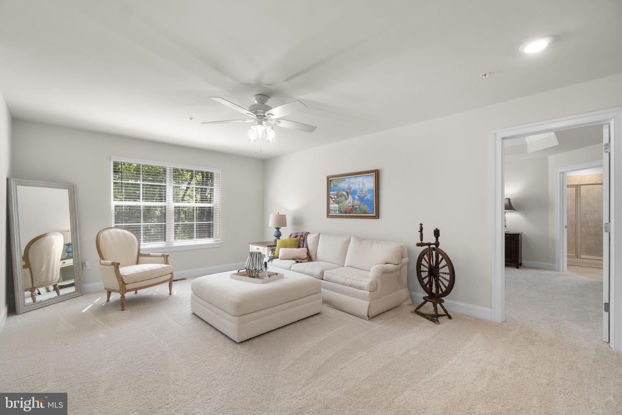 STONEGATE - Residential