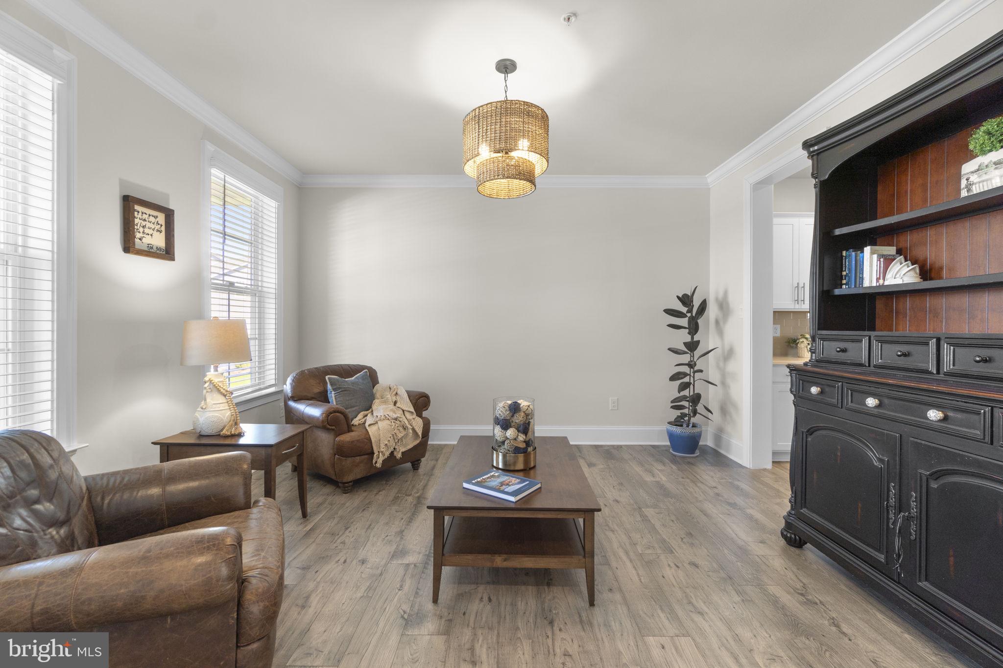 STONEGATE - Residential