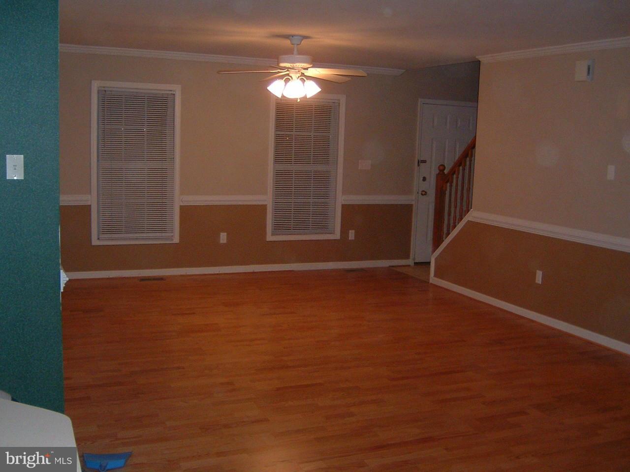 MONMOUTH VILLAGE - Residential Lease