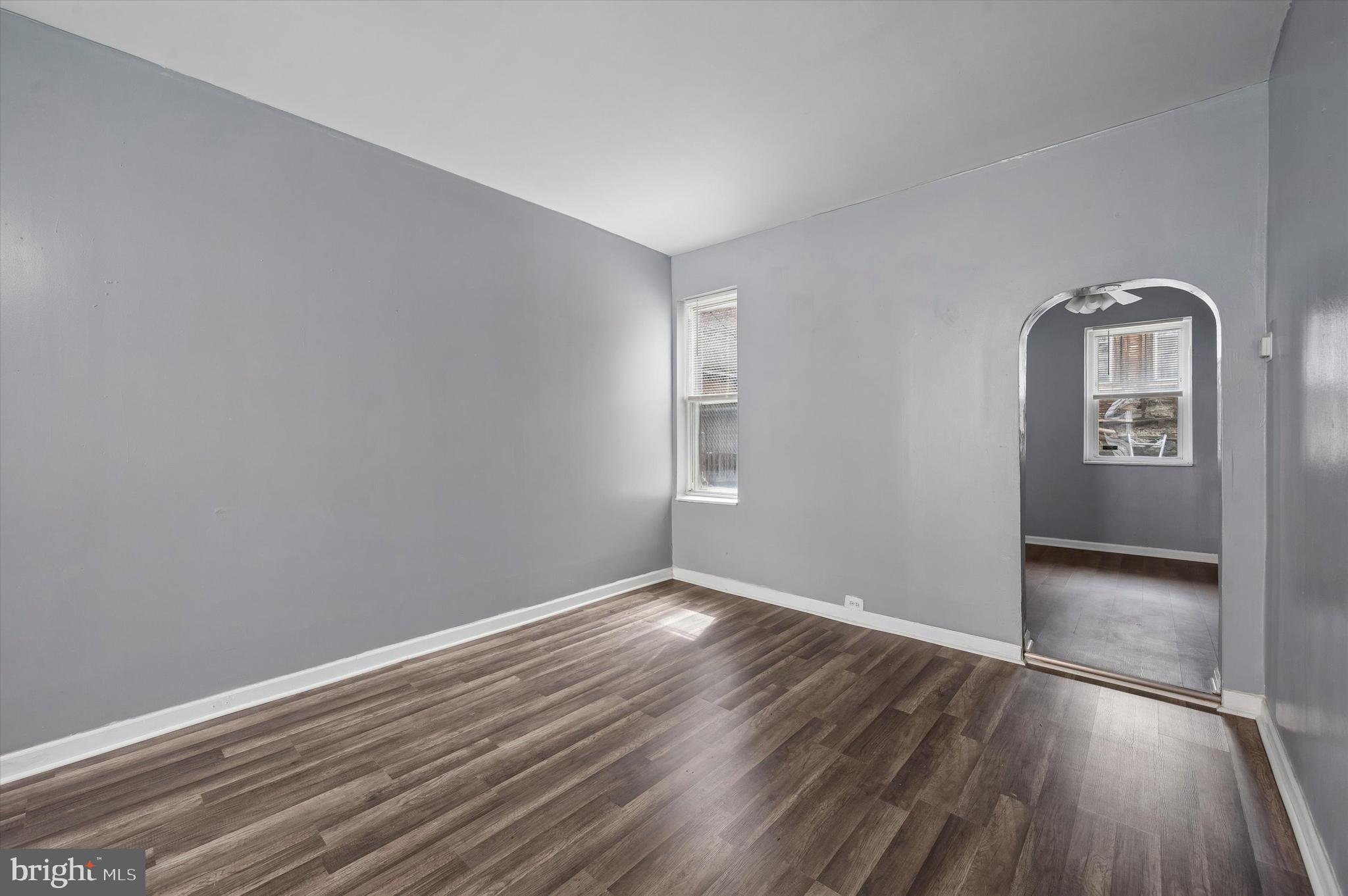 KENSINGTON - Residential