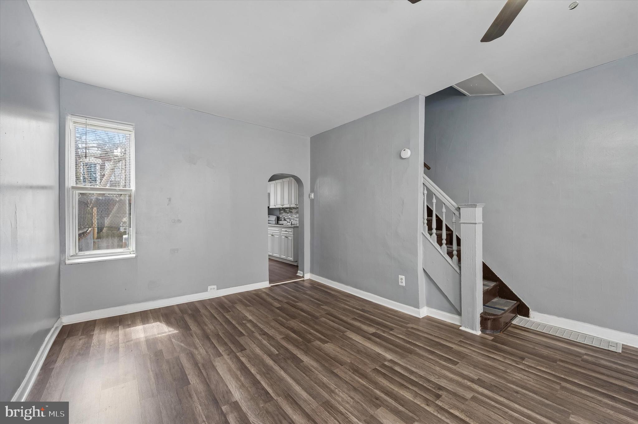 KENSINGTON - Residential