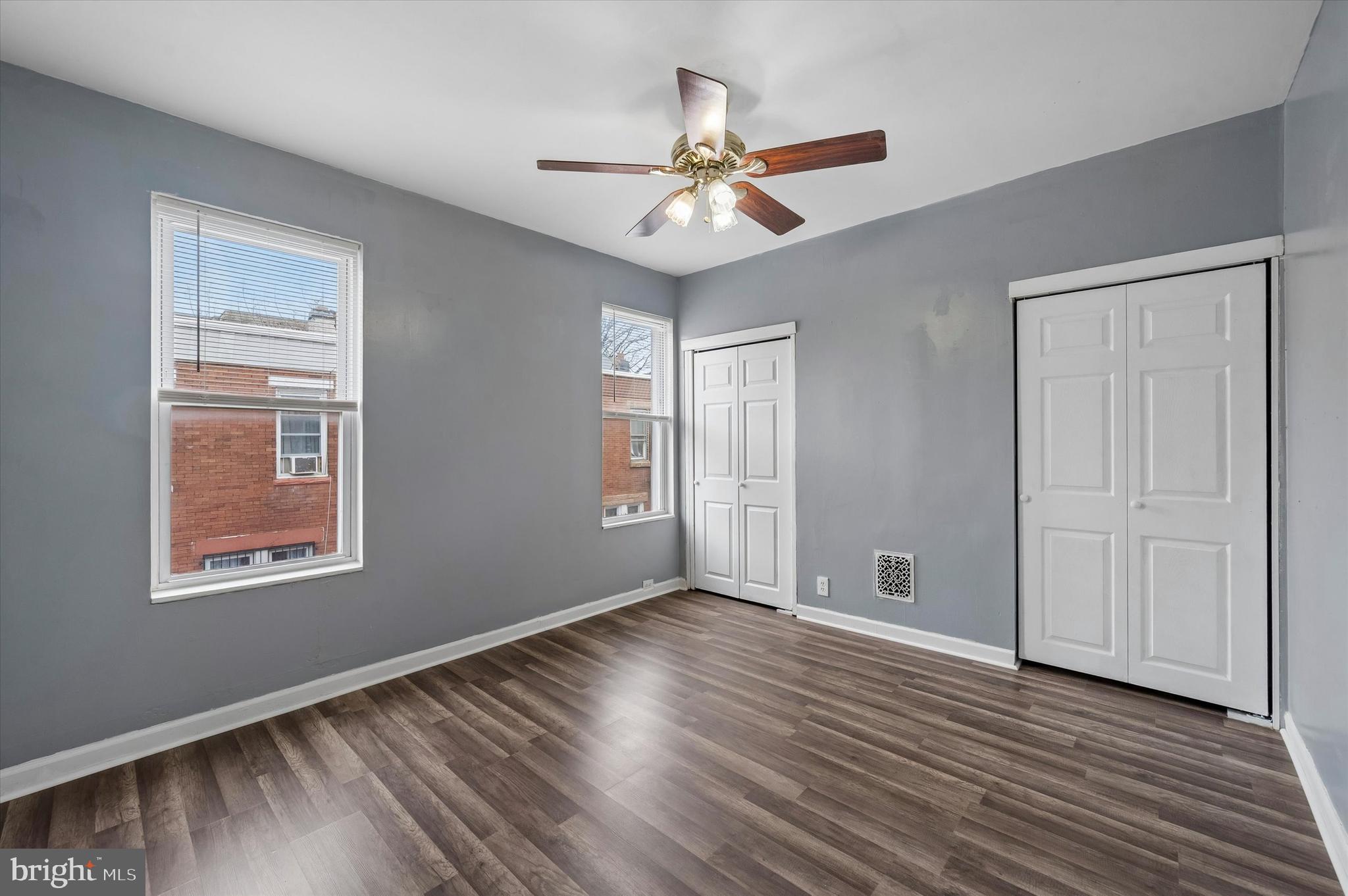 KENSINGTON - Residential