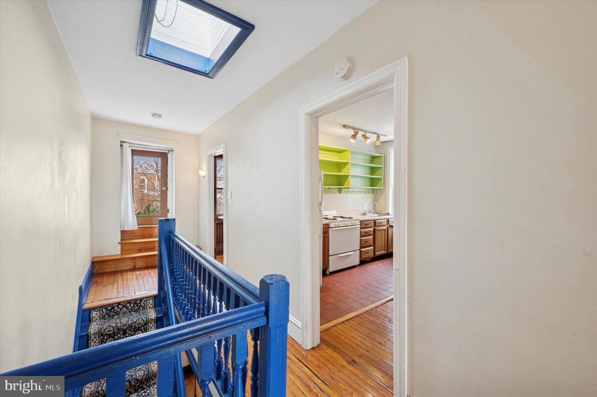 UNIVERSITY CITY - Residential