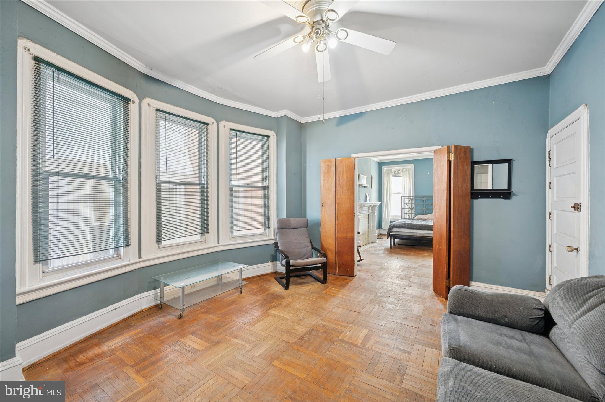 4513 KINGSESSING AVENUE