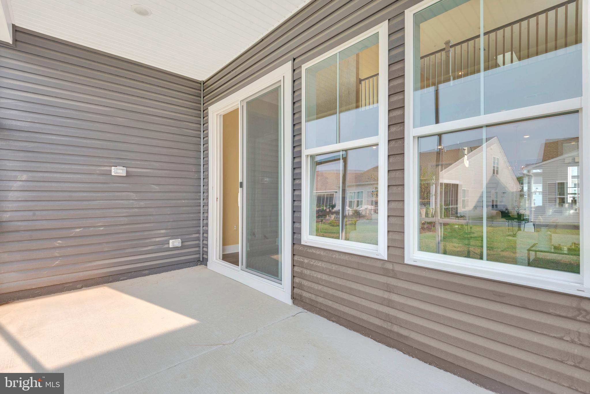 FOUR SEASONS AT KENT ISLAND - Residential