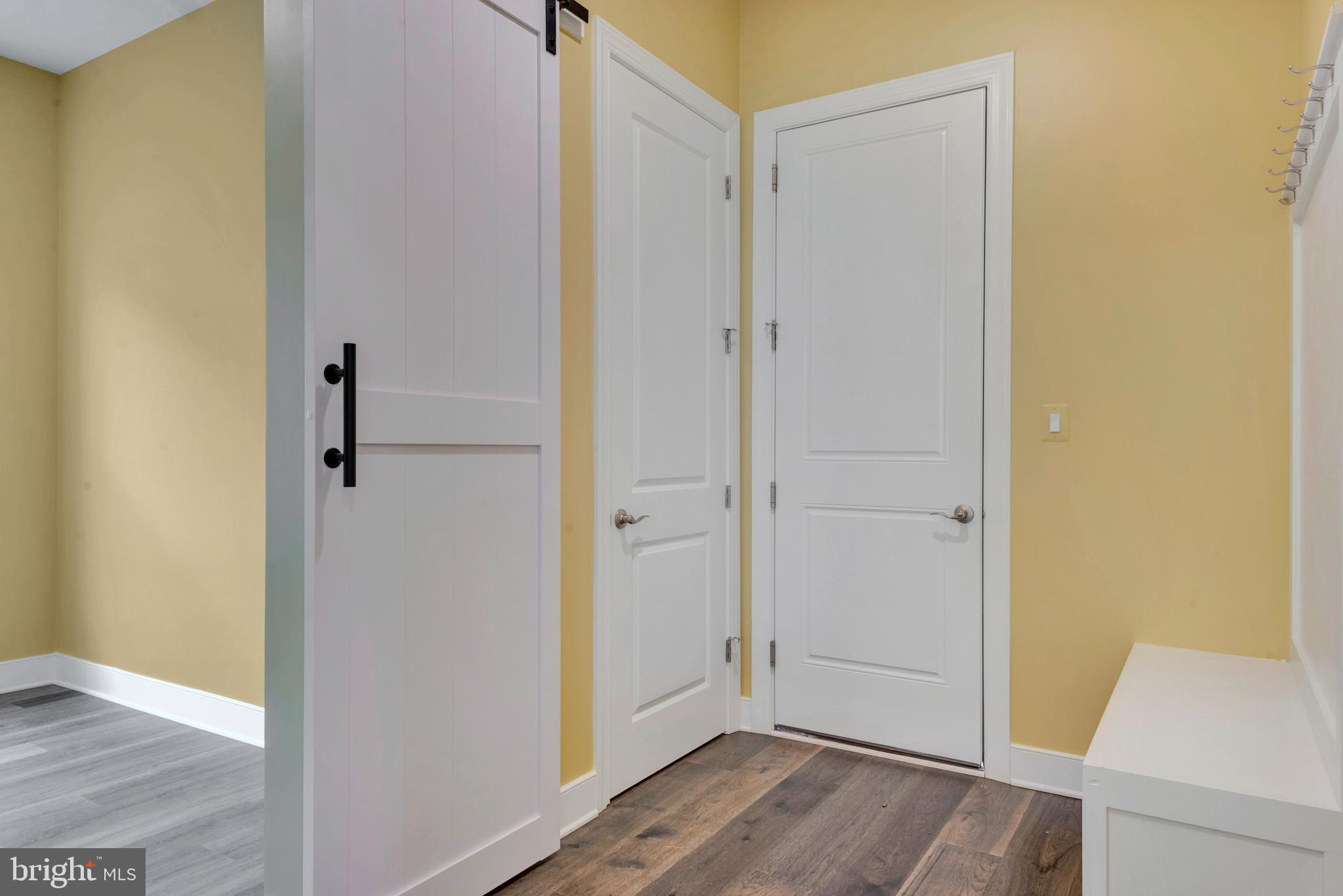 FOUR SEASONS AT KENT ISLAND - Residential