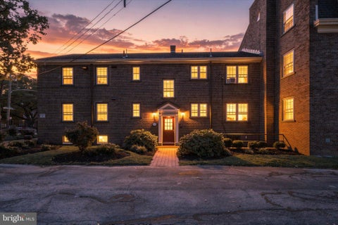Condo For Sale - 723 Melon Terrace #A<br/> PHILADELPHIA, PA 19123