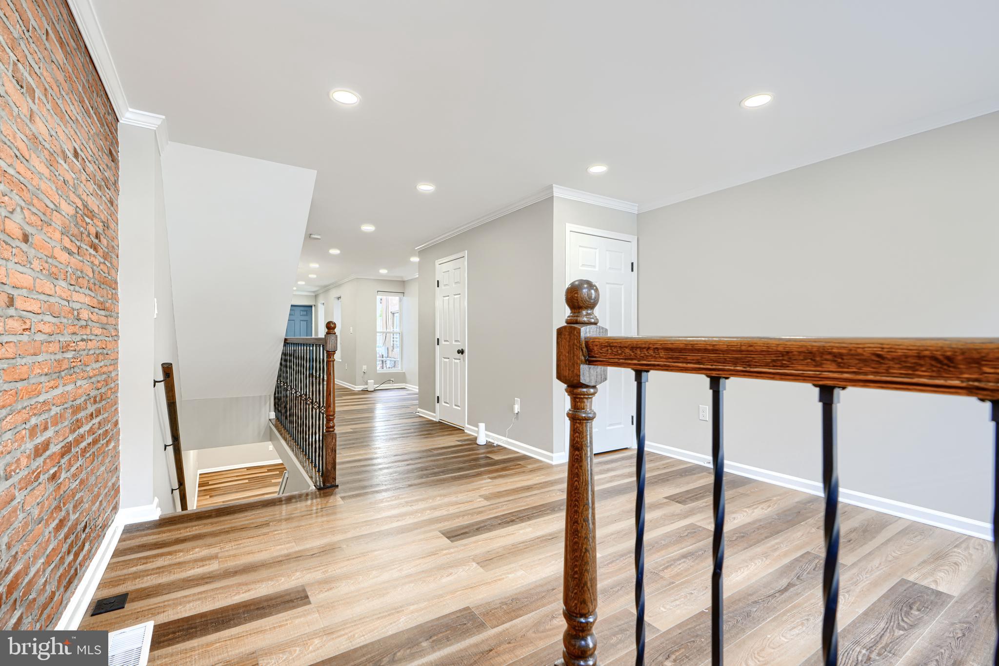 OLIVER - Residential Lease