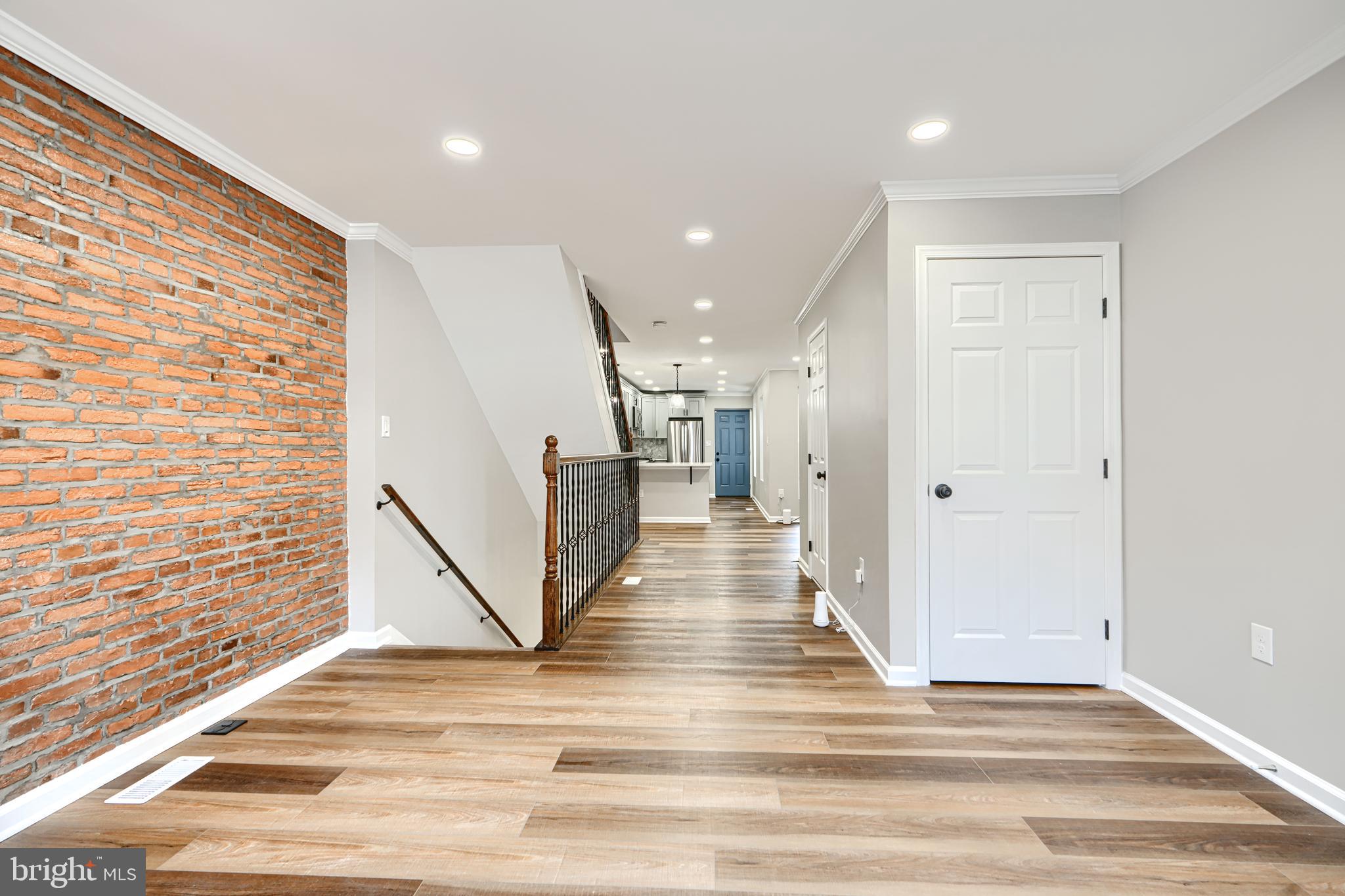 OLIVER - Residential Lease