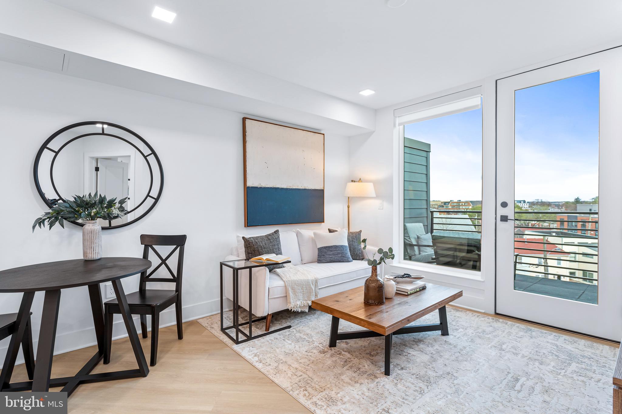 701 N HENRY STREET 513